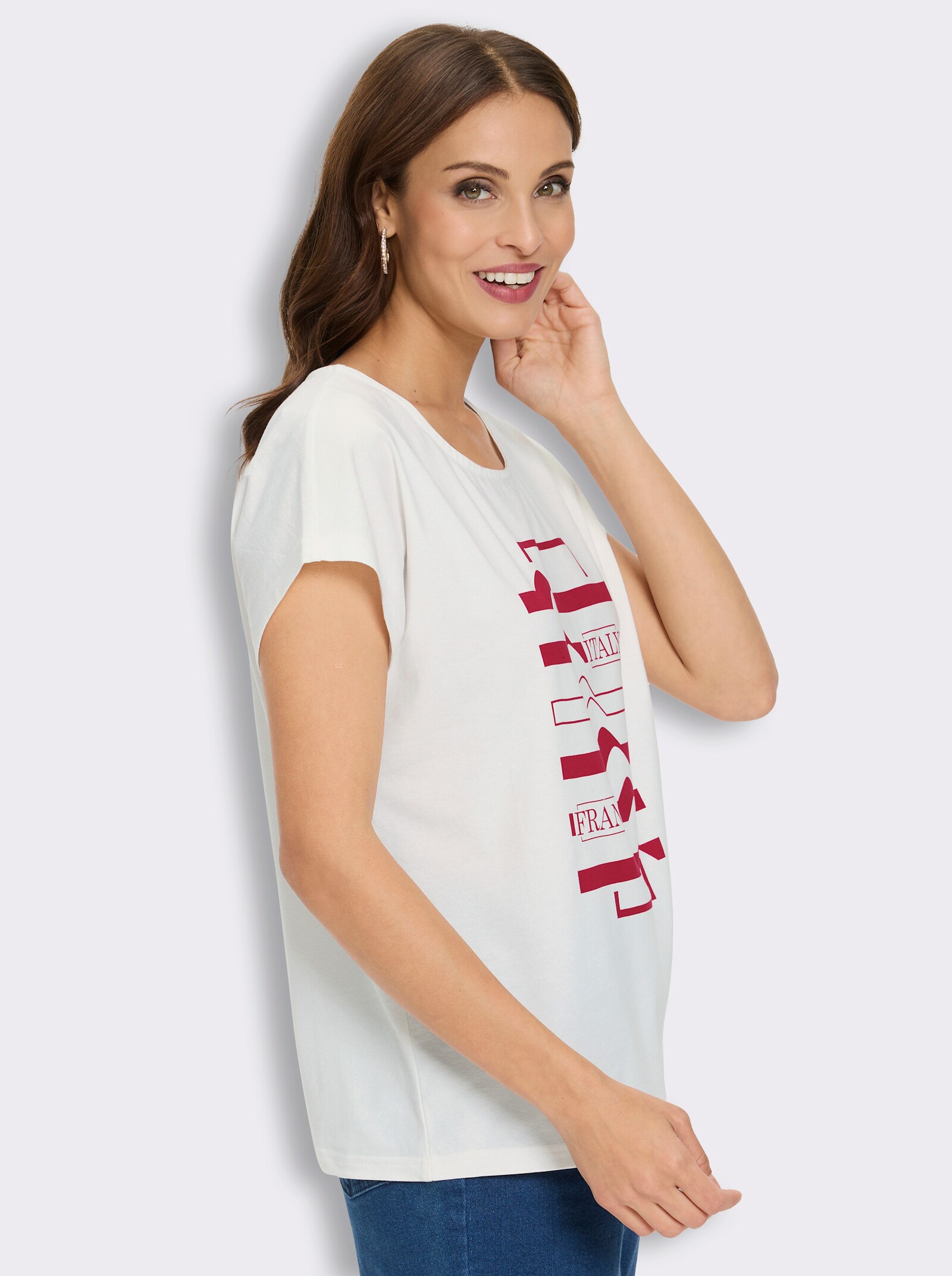 Rundhalsshirt mit überschnittenen Schultern - rot-ecru-bedruckt