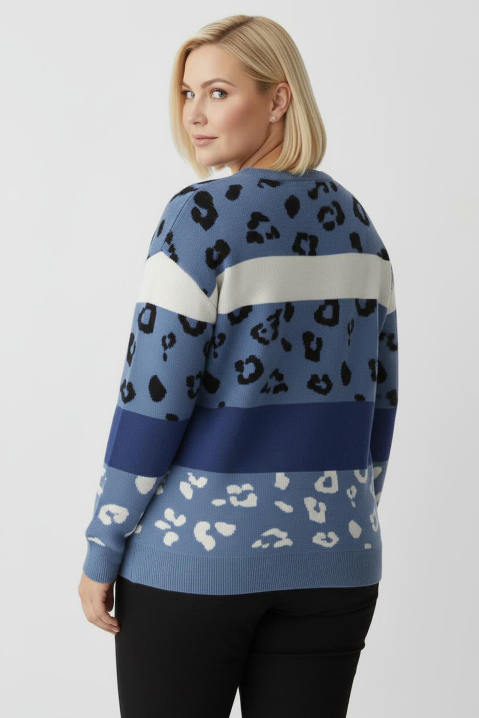 Pullover mit Glitzersteinchen-Schriftzug - mittelblau-royalblau-gemustert