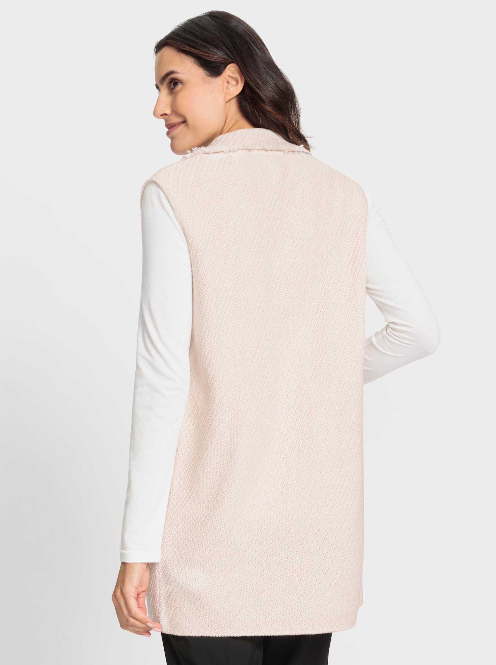 Strickweste mit Fransen - elfenbein-weiß-meliert