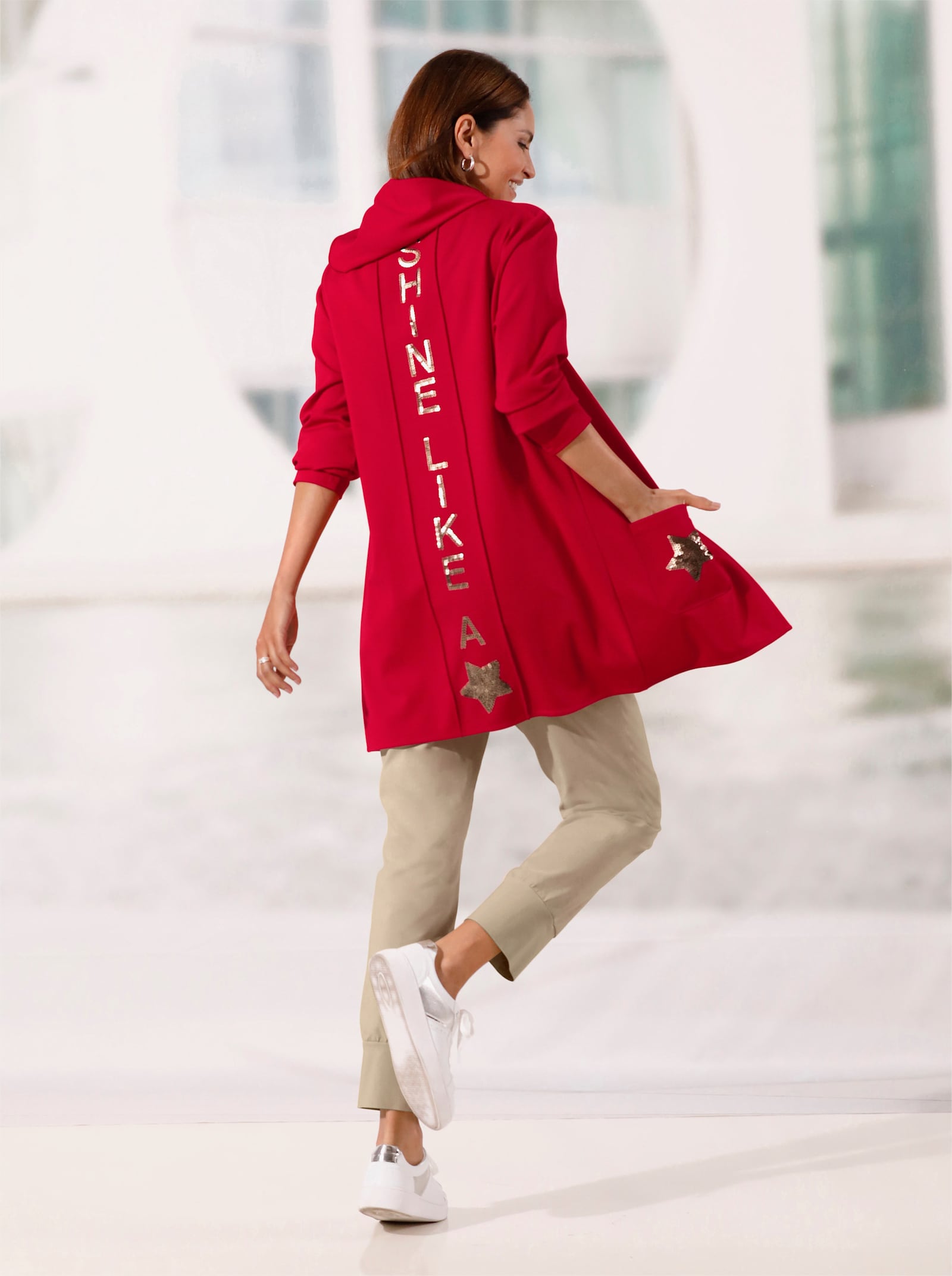 Shirtjacke mit Pailletten-Schriftzug hinten - rot
