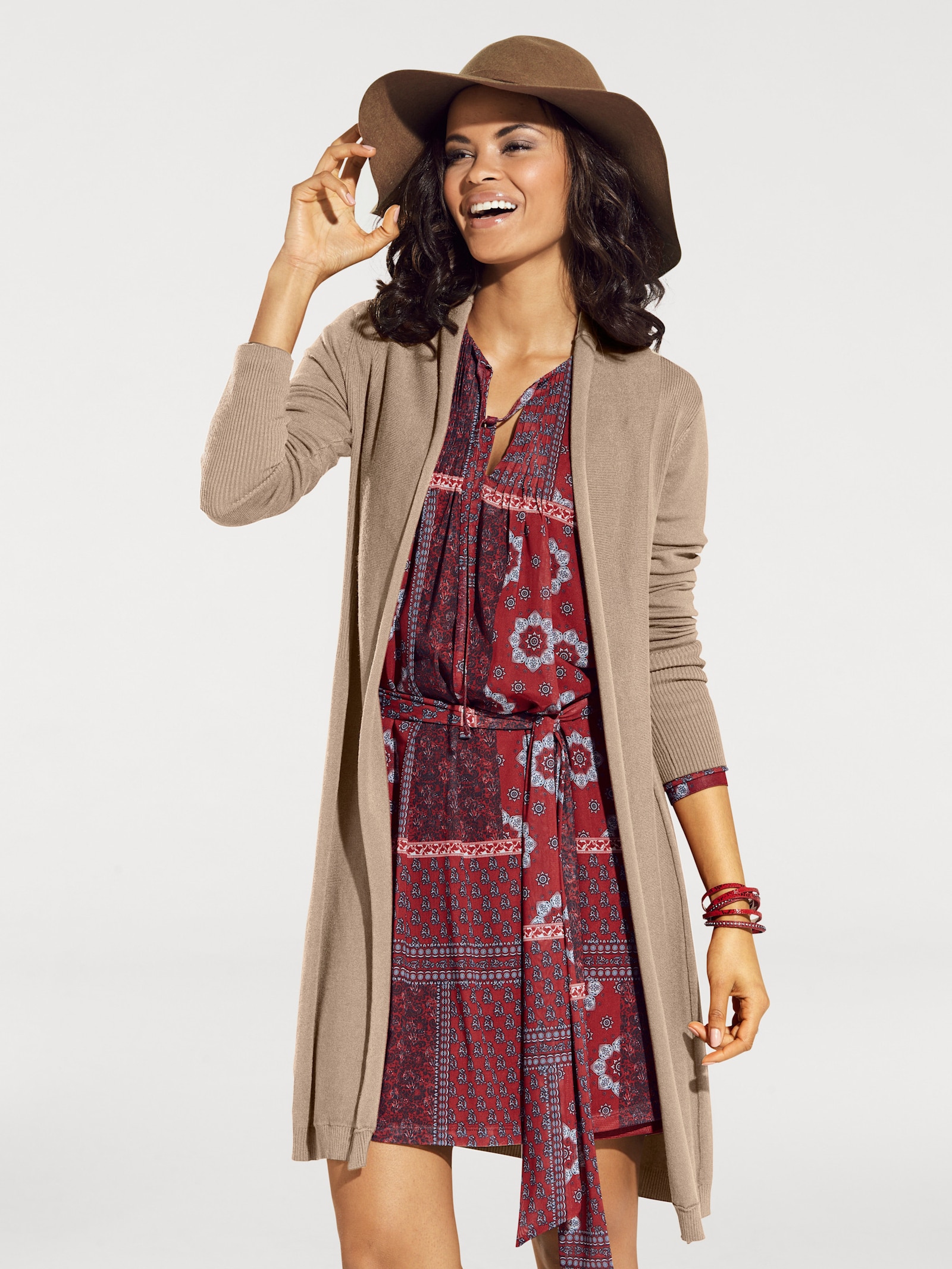 heine Longstrickjacke in geschmeidigem Feinstrick - sand