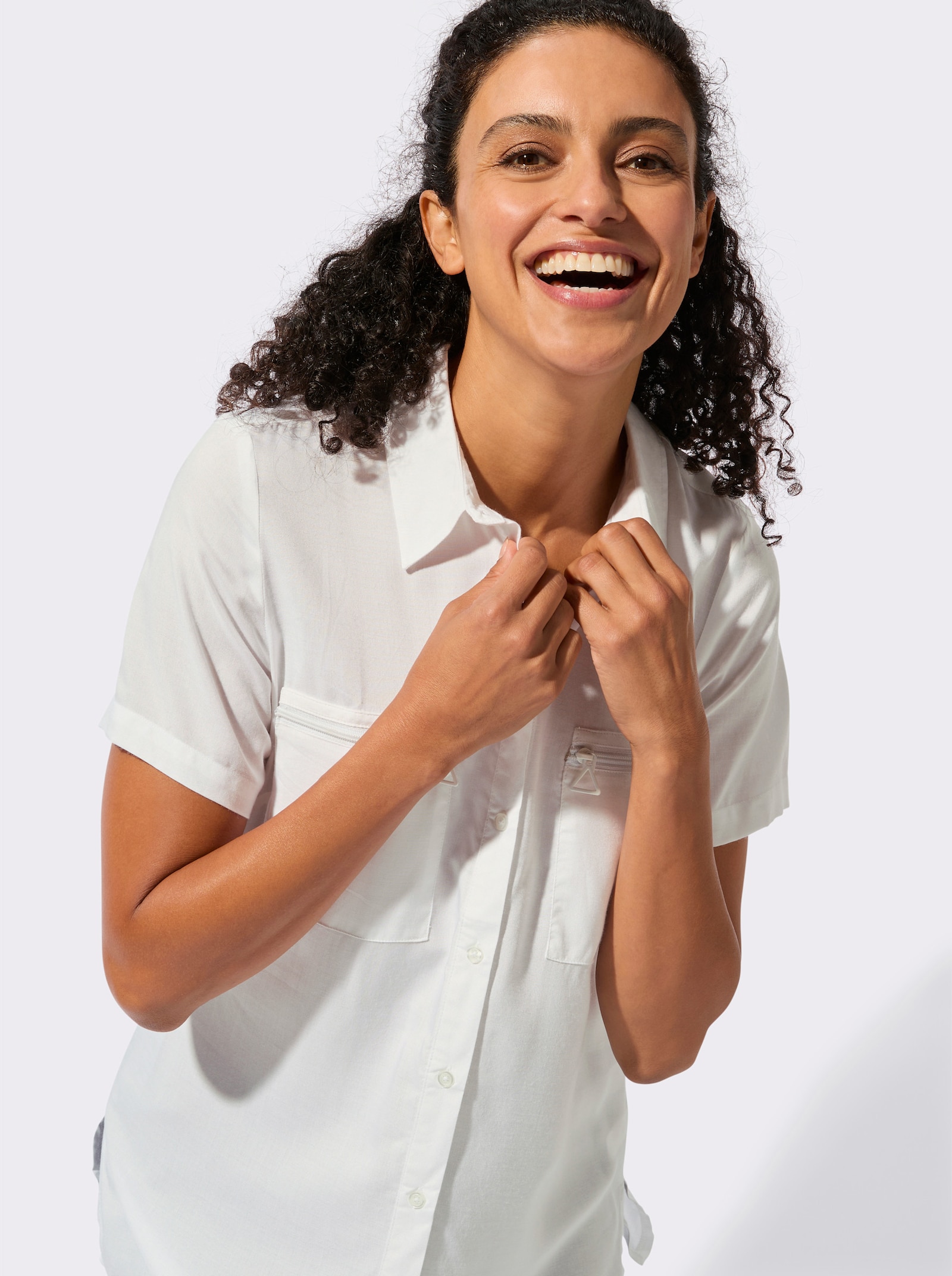 Longbluse mit langen Seitenschlitzen - weiss