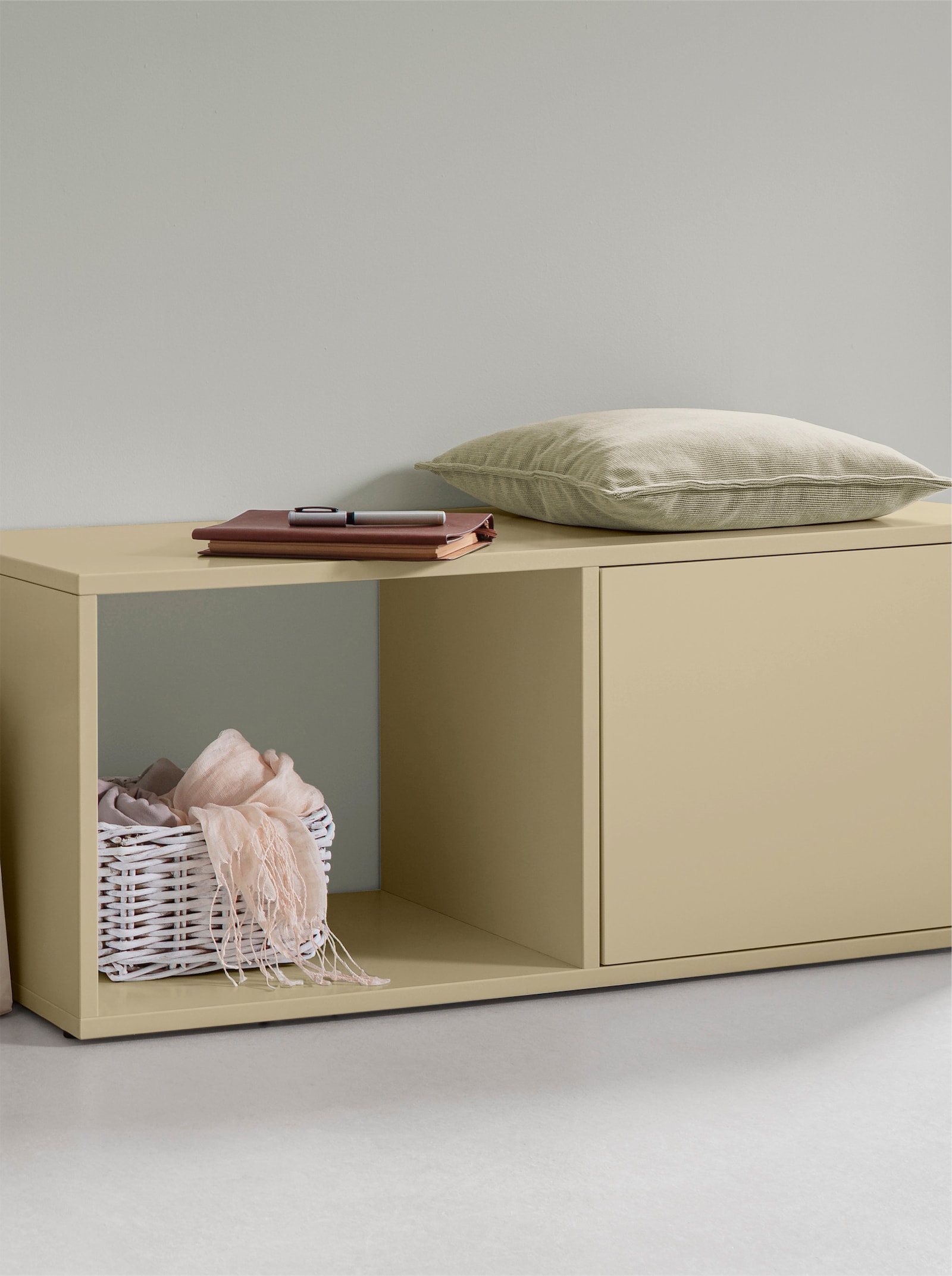 heine home Bank - sand