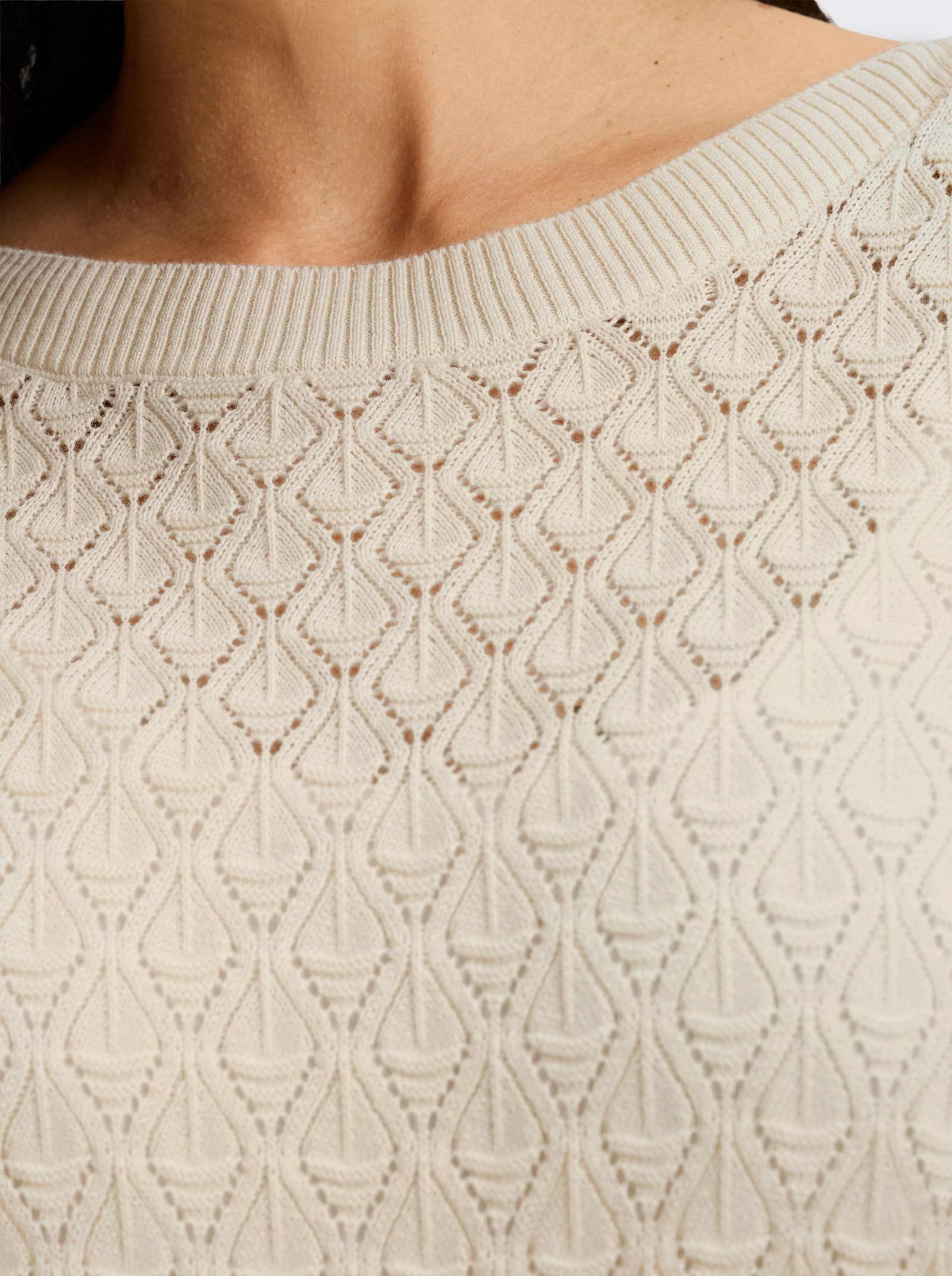 Kurzarmpullover mit Ajourmuster - champagner