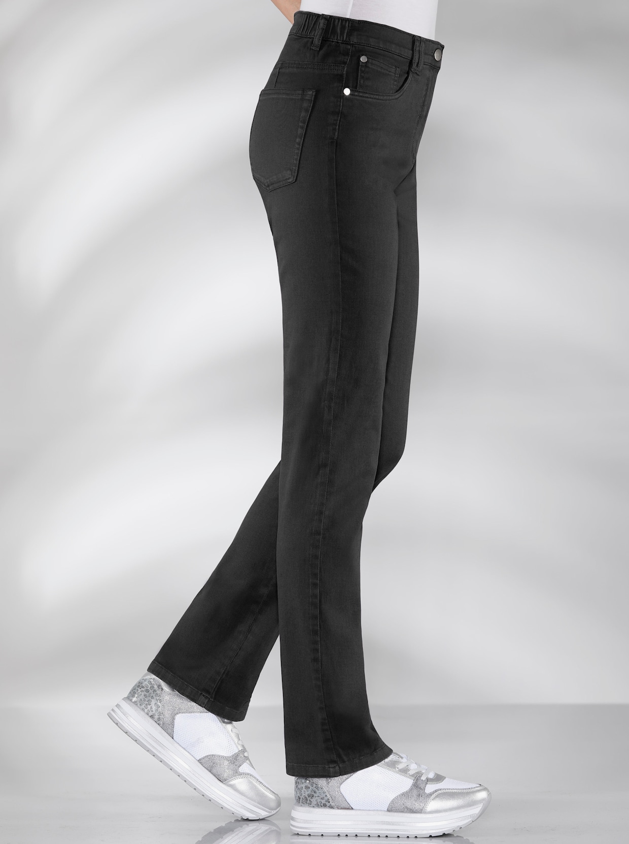 Elastické nohavice - čierna