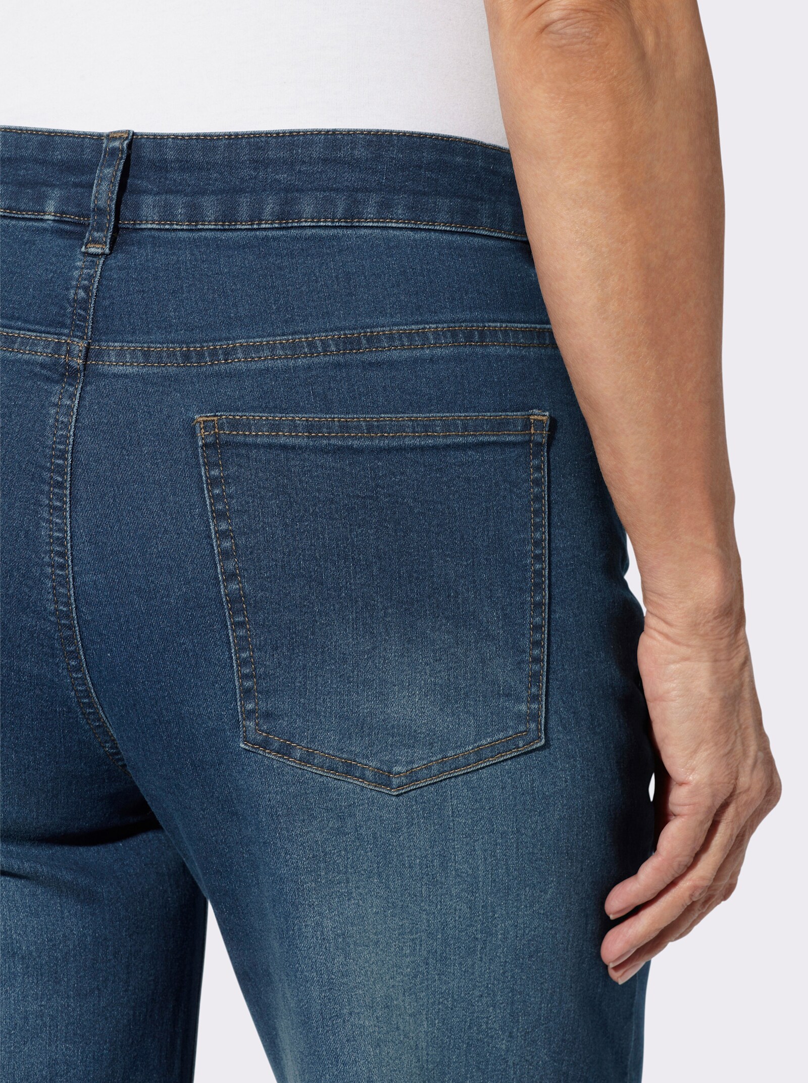 7/8-Jeans mit Fransen am Saum - blue-stone-washed