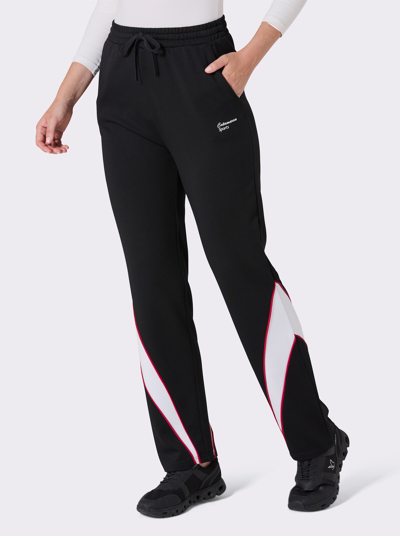 Catamaran Sports Sporthose mit seitlichen Taschen - schwarz-rot