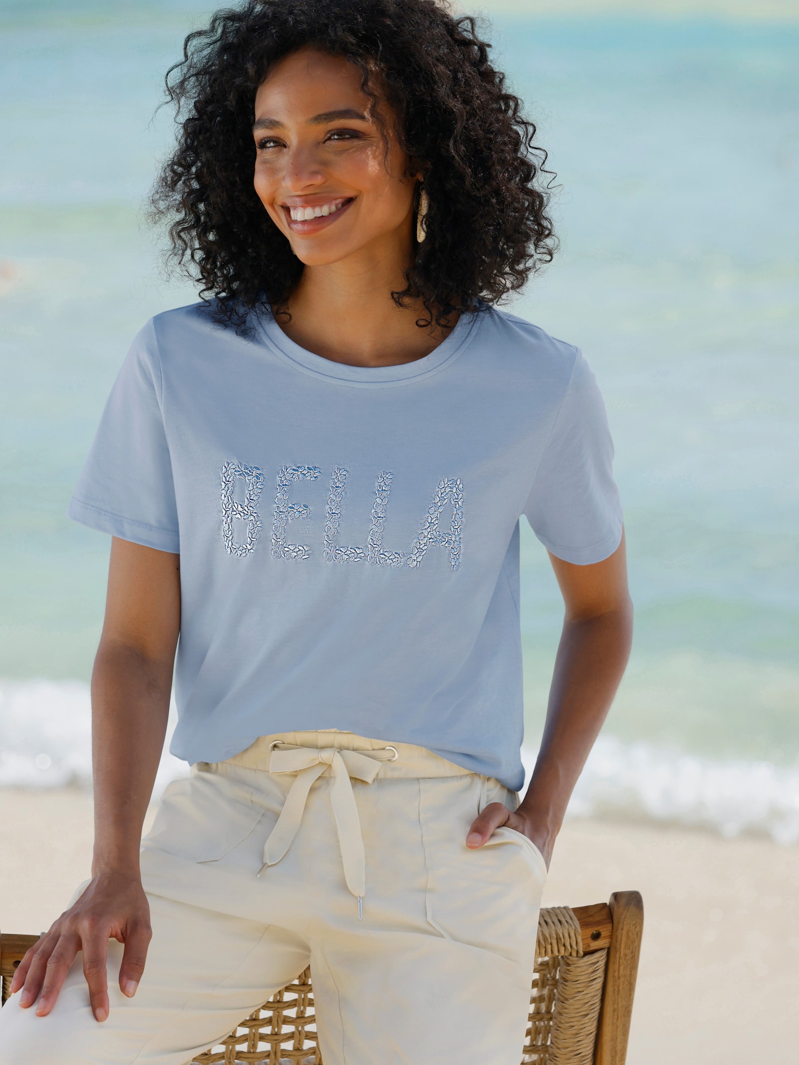 heine Kurzarmshirt mit gesticktem Schriftzug - eisblau