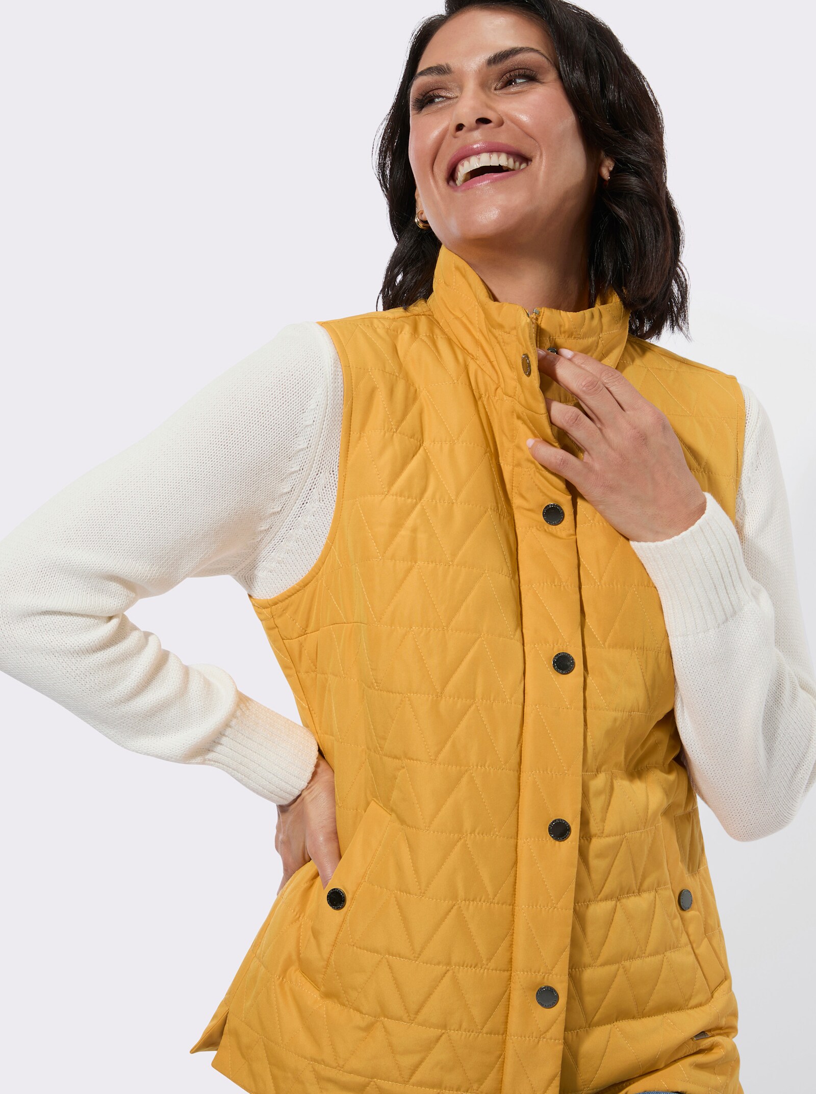 Steppweste mit Stehkragen - ocker