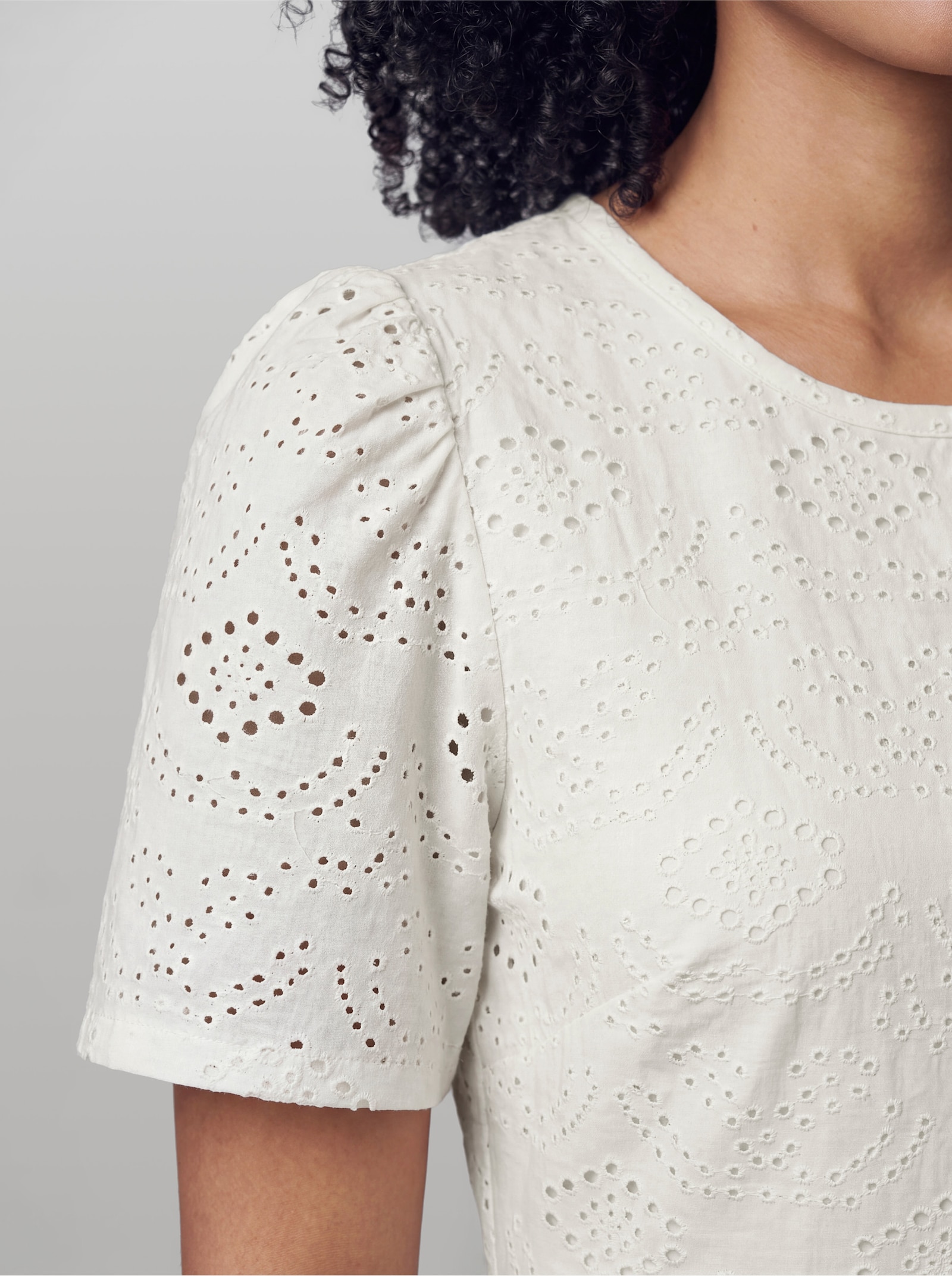 heine Jerseykleid mit Ajourmuster - ecru