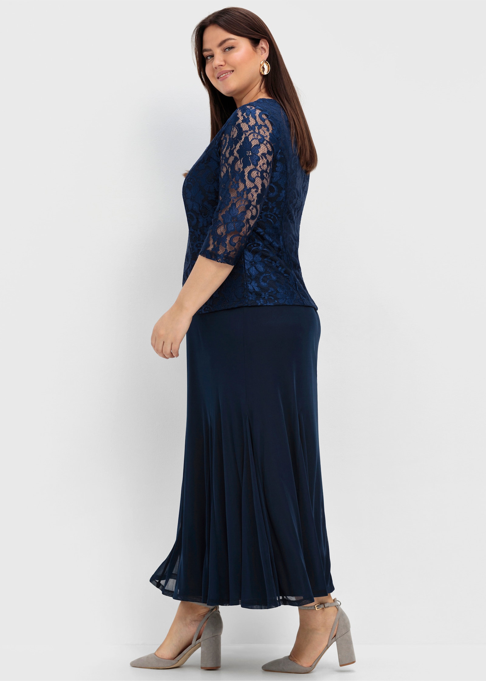 sheego Abendkleid mit Spitze und Mesh - marine