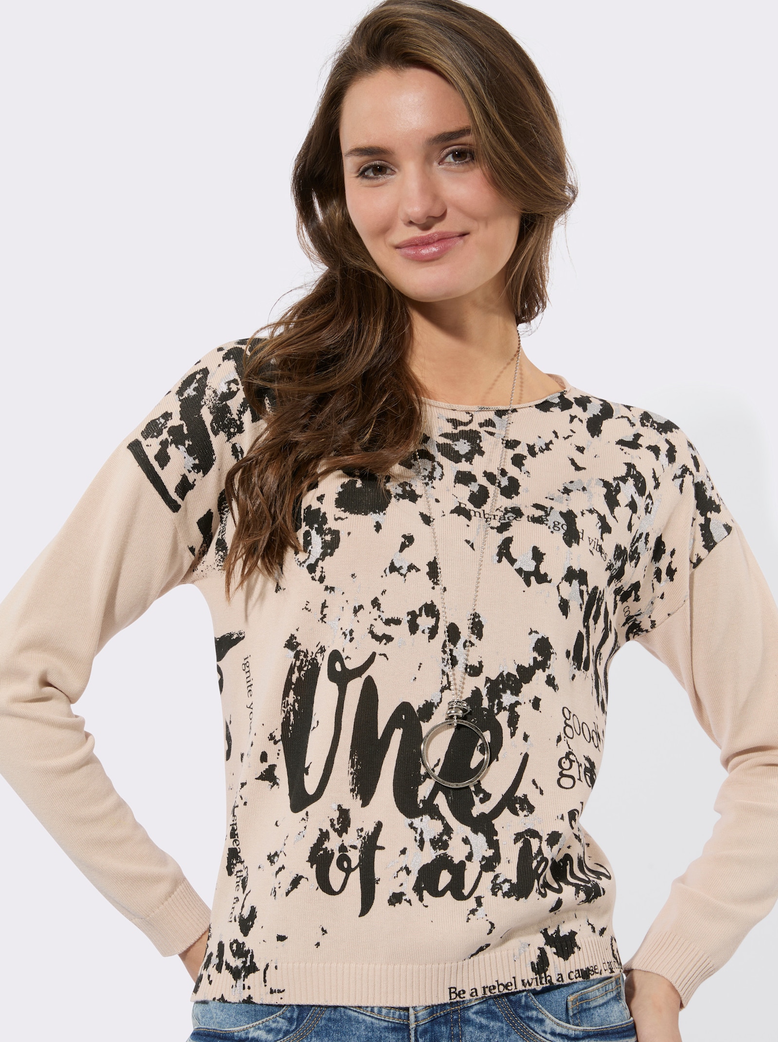 Langarm-Pullover in Oversize-Form - elfenbein-schwarz-bedruckt