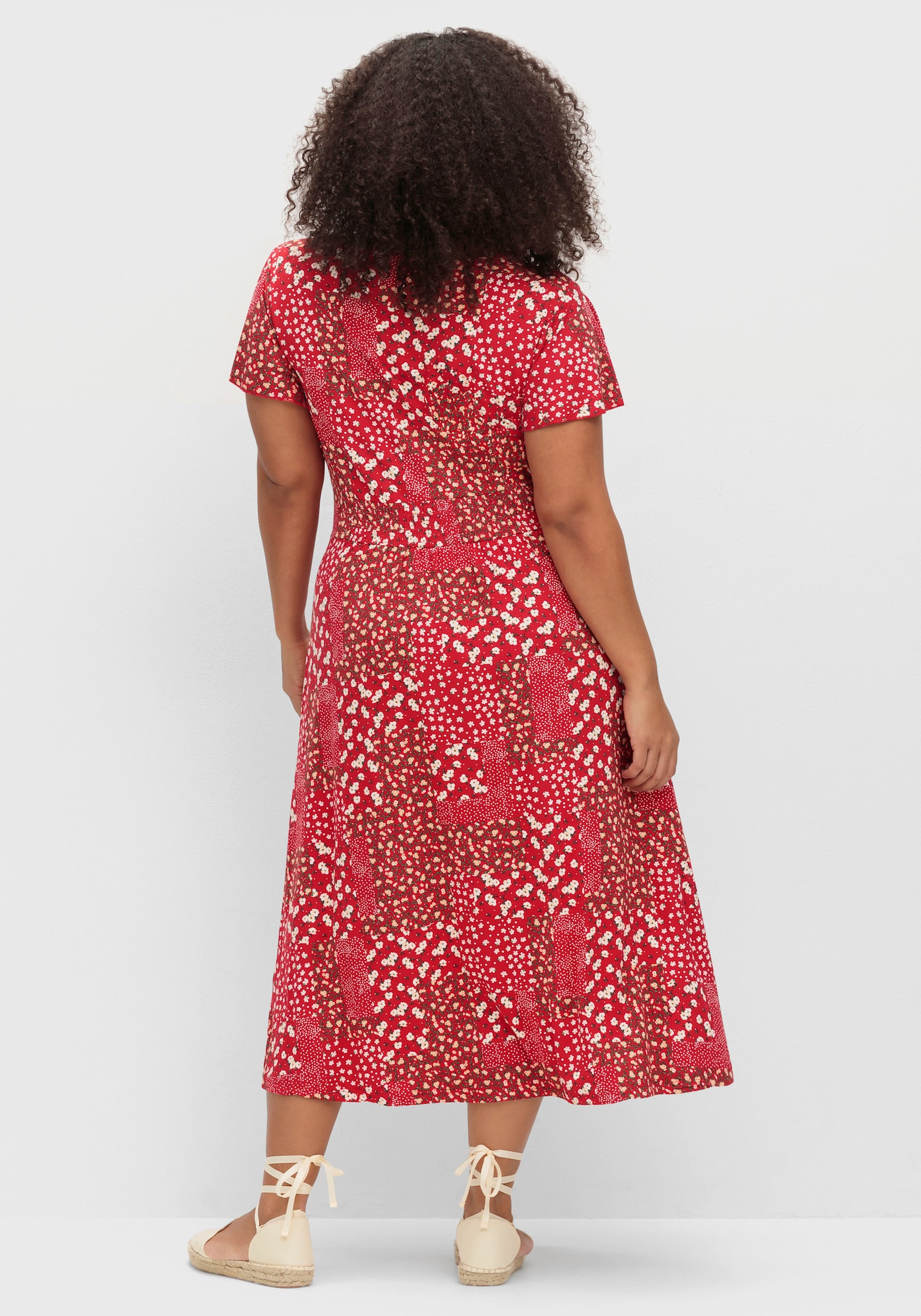 Jerseykleid mit Flügel-Ärmeln - erdbeere-champagner-bedruckt