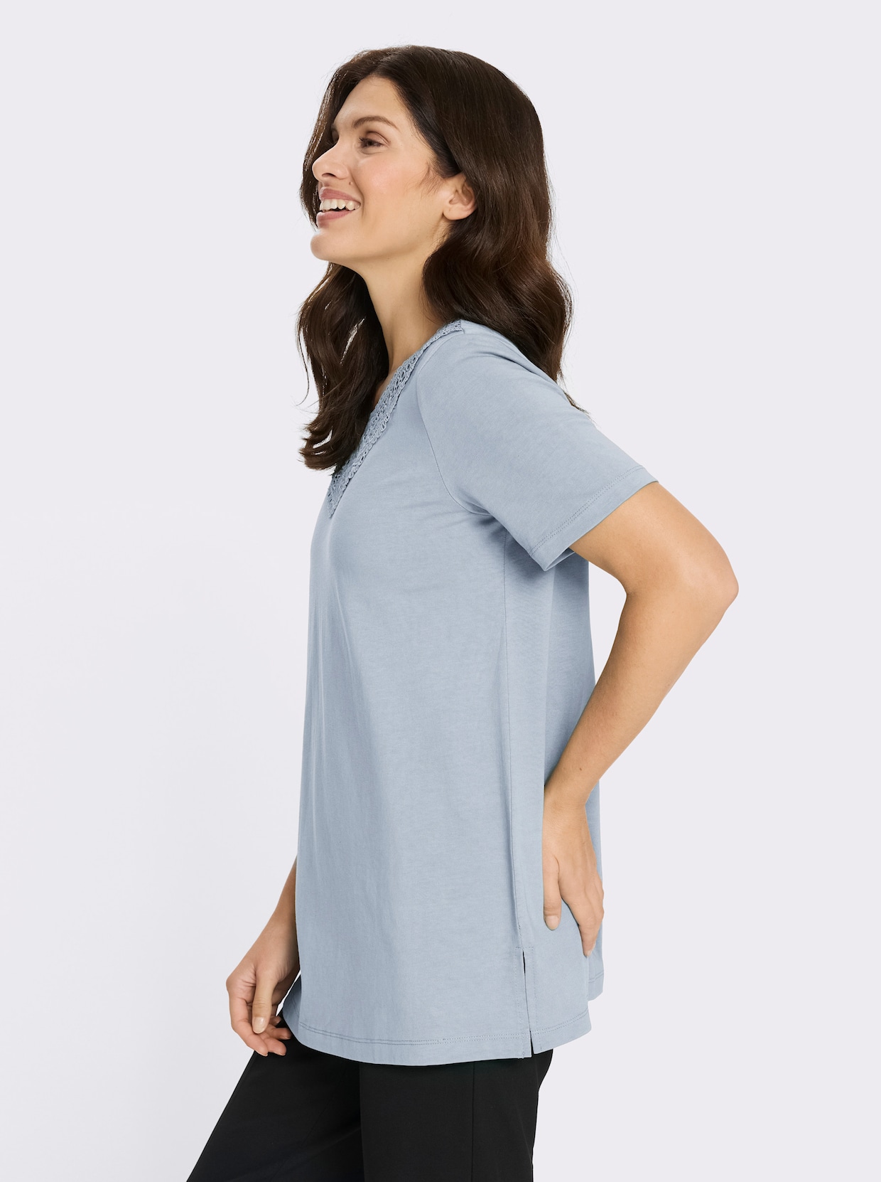 Longshirt mit Spitzeneinsatz - hellblau