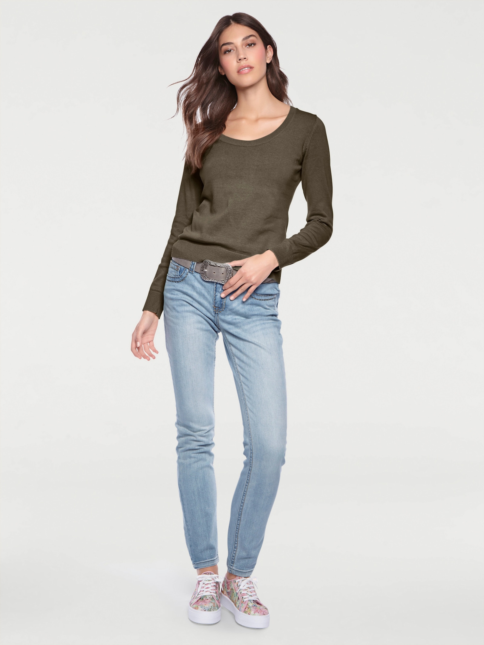 heine Rundhalspullover aus Feinstrick - oliv