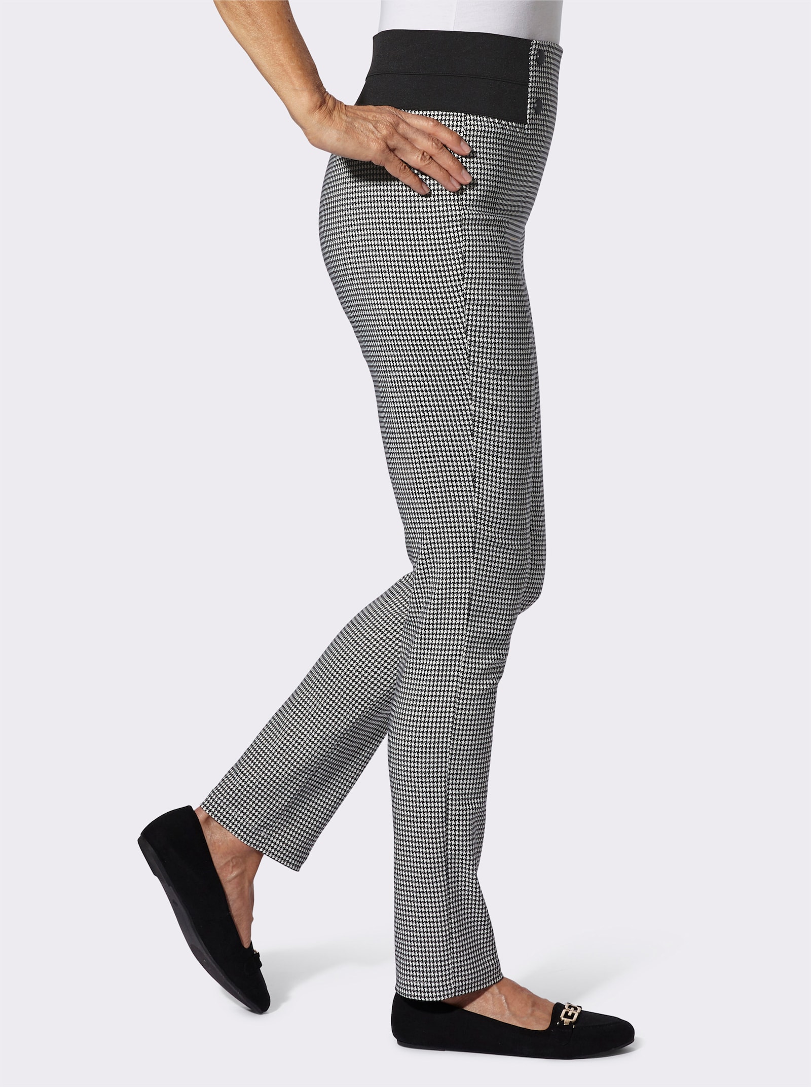 Schlupfhose in formstabiler Bengalin-Qualität - schwarz-weiß-bedruckt