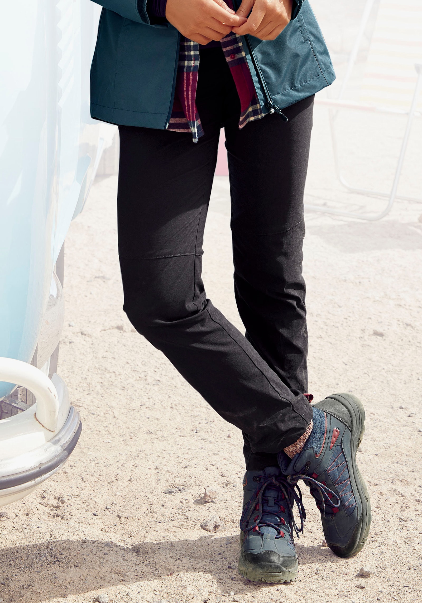 LASCANA ACTIVE Trekkinghose - schwarz