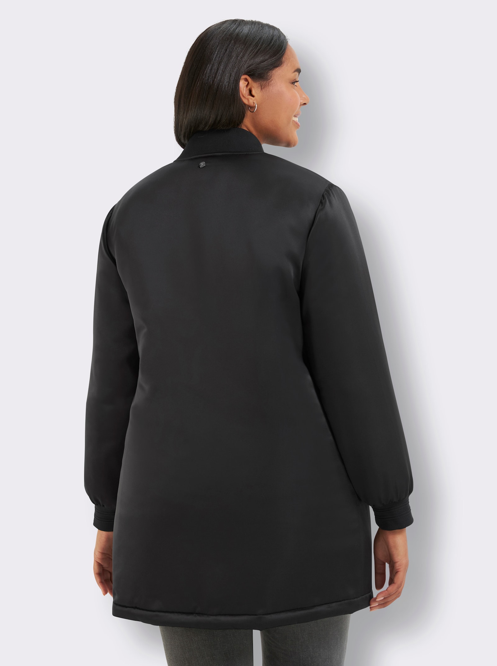 sheego Blouson in verlängerter Form - schwarz