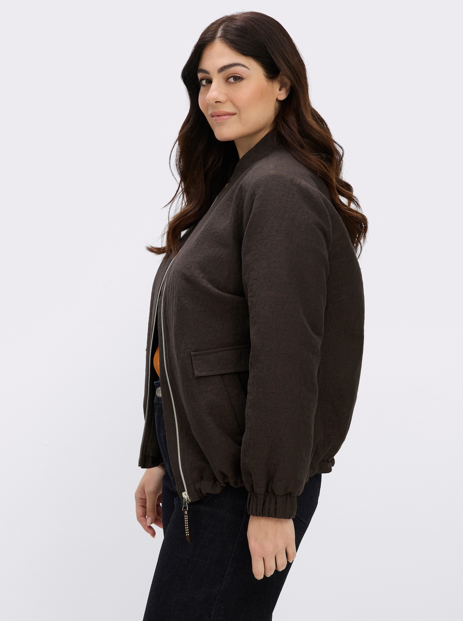 sheego Blouson-Jacke mit Leo-Alloverprint - schoko-gemustert
