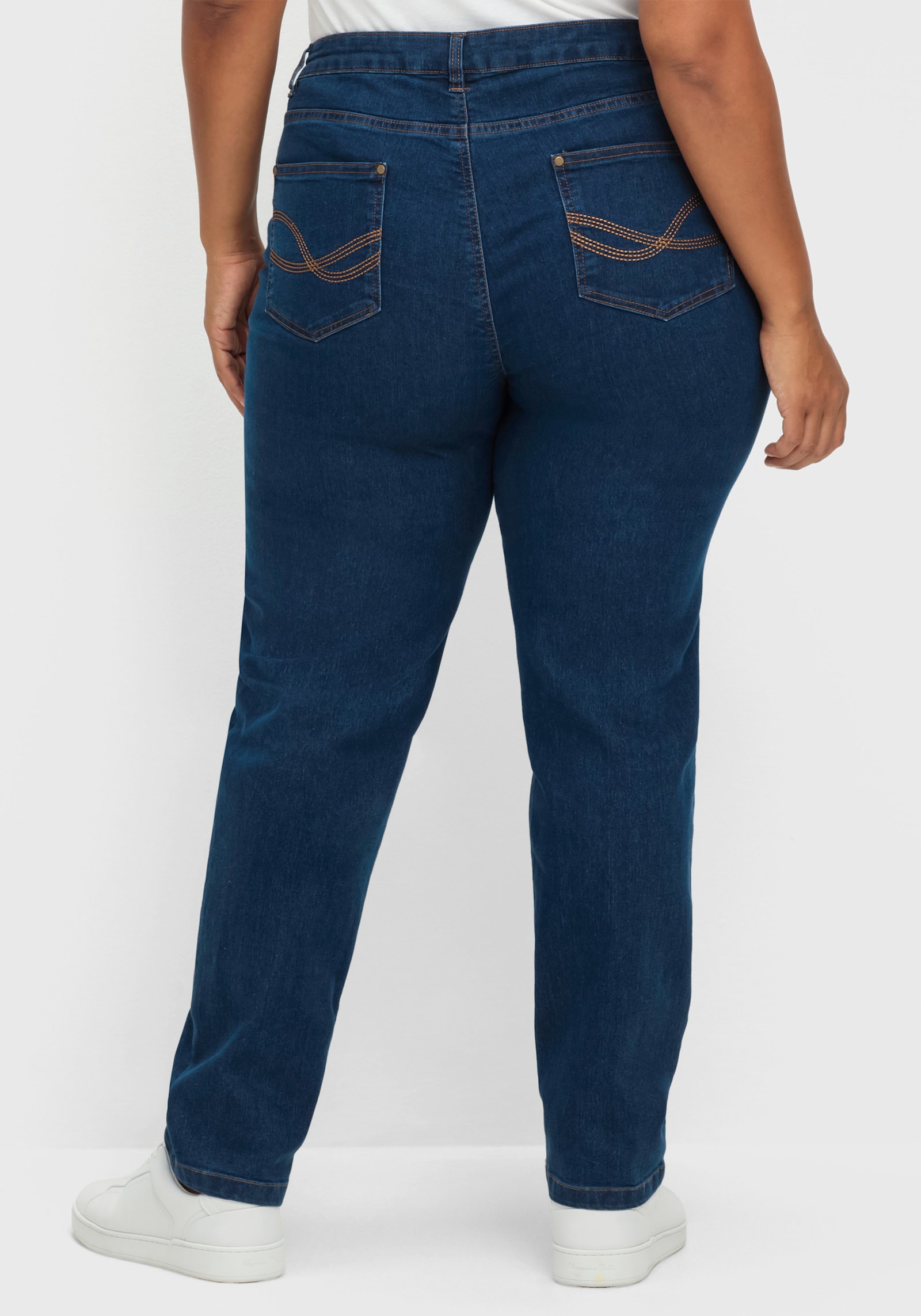 5-Pocket-Jeans mit bestickten Gesäßtaschen - blue-stone-washed