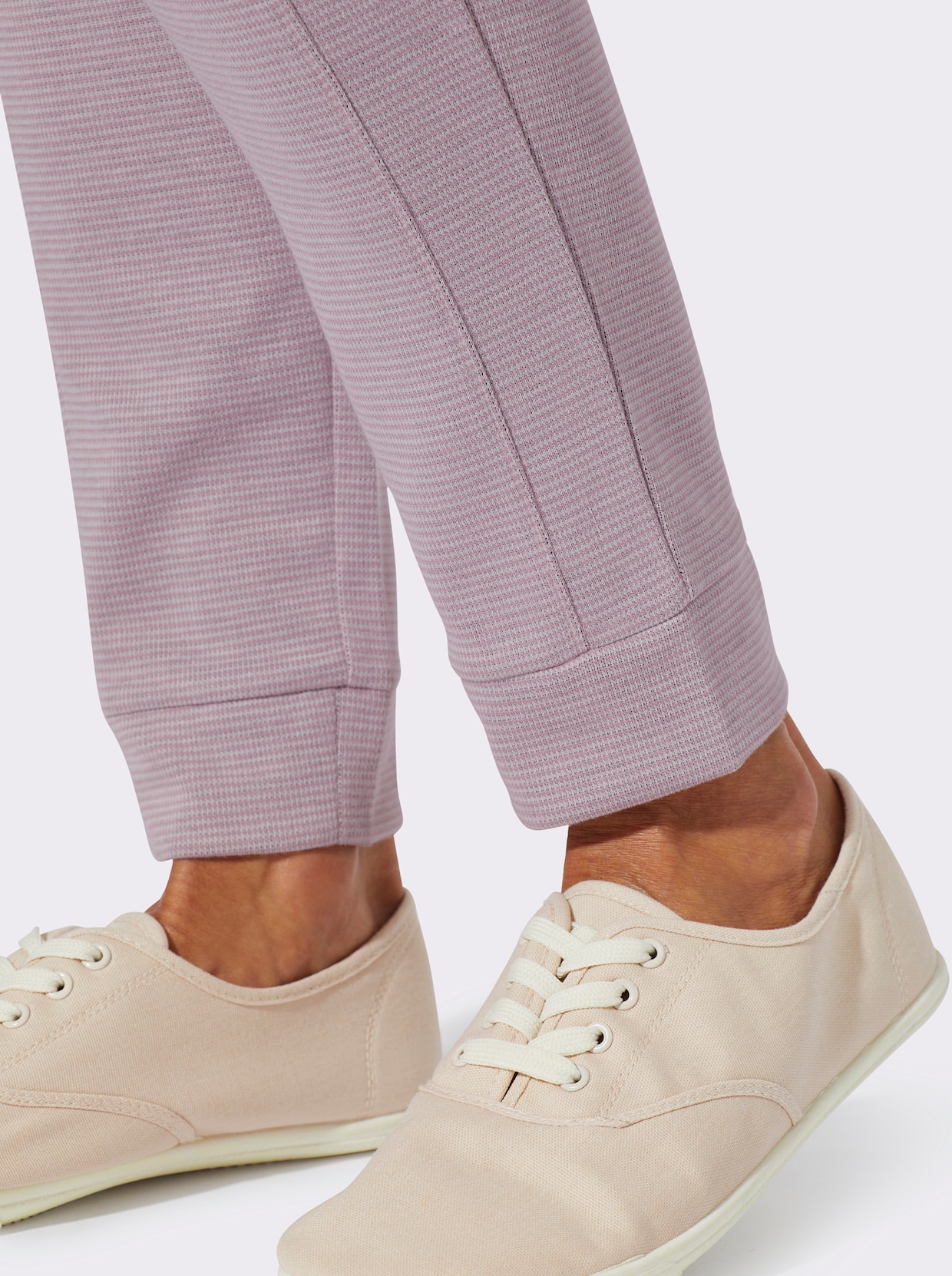 Jerseybroek  in een gemêleerde look - malve/ecru gemêleerd