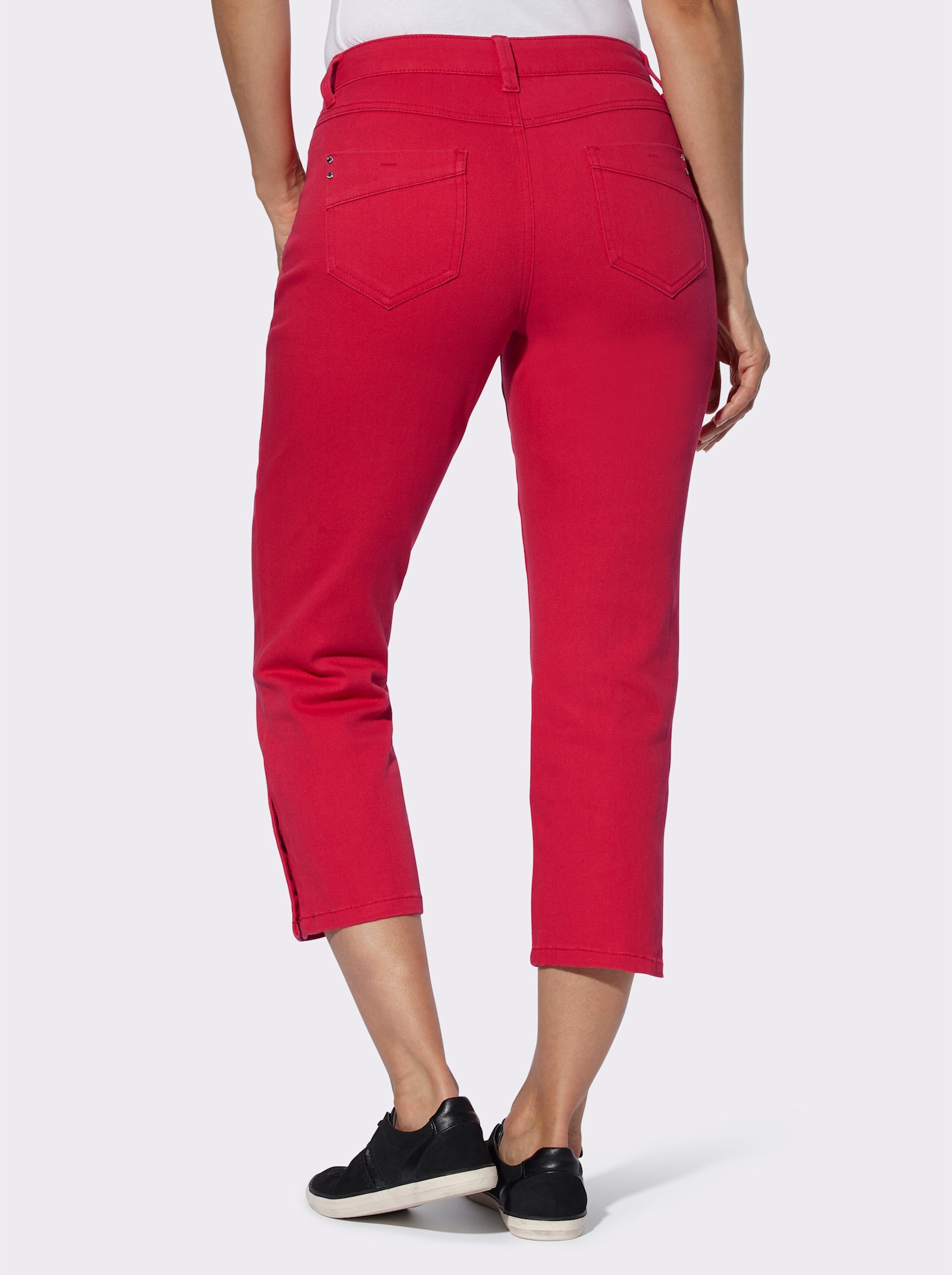 7/8-jeans met sierknopen aan de pijpzoom - aardbei