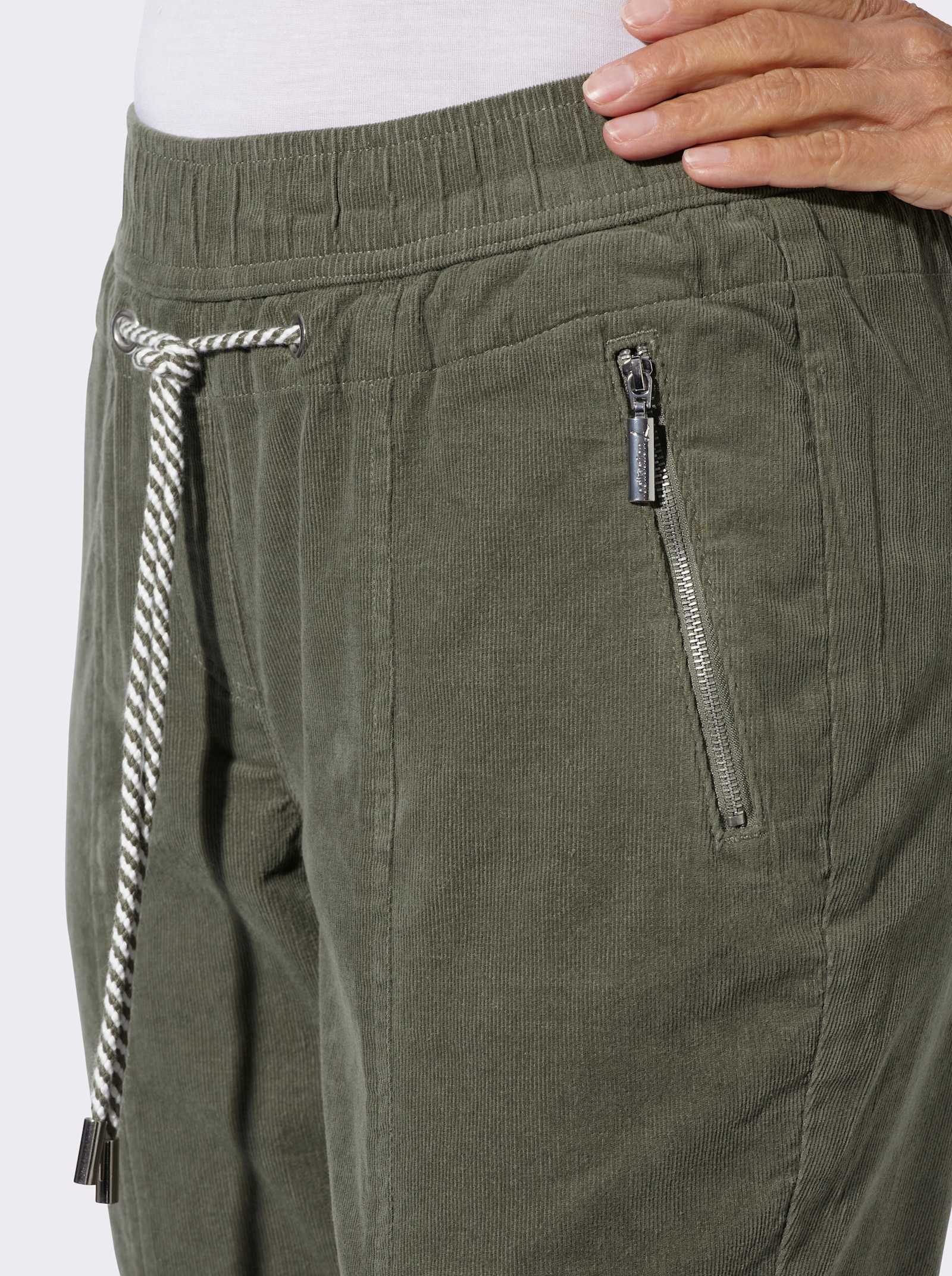  Cordhose zum Reinschlüpfen - khaki