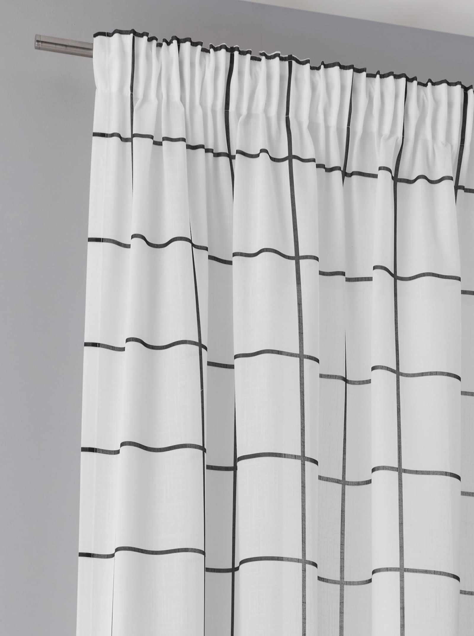 Impressionen Dekostore - weiß-schwarz