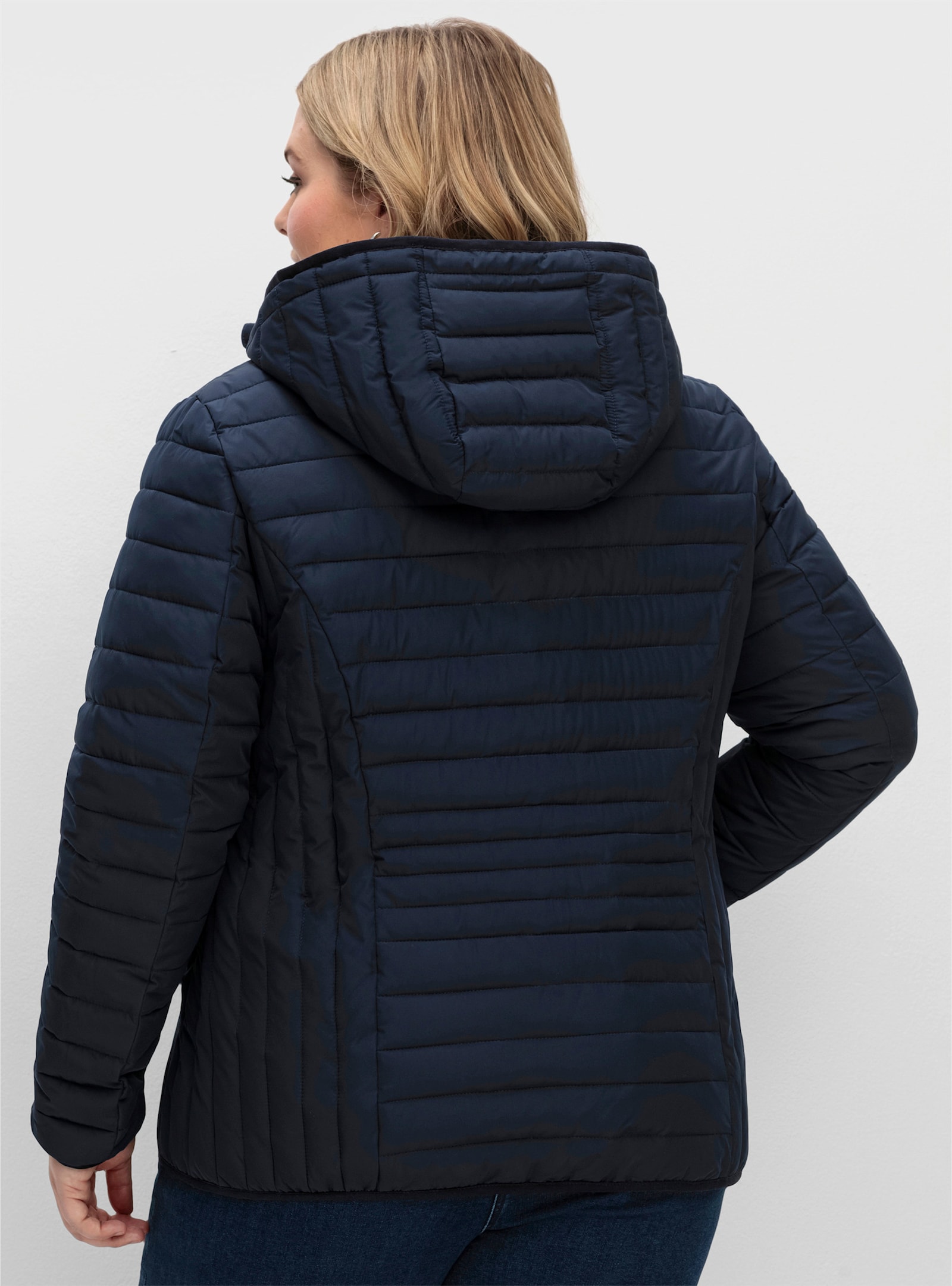 sheego Steppjacke mit gestreiftem Innenfutter - nachtblau