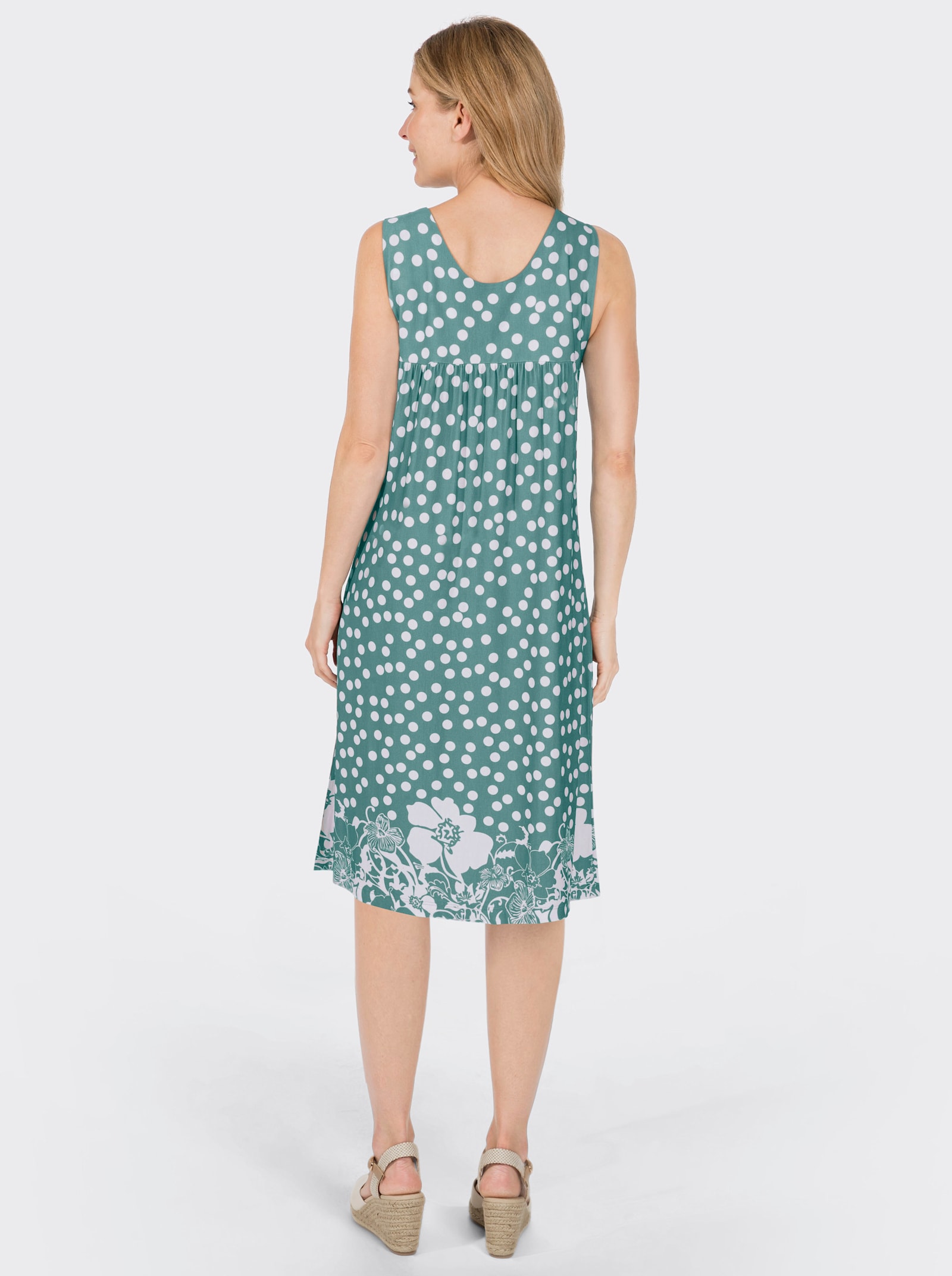 Voľnočasové šaty s bodkovaným vzorom - Jade vzorované