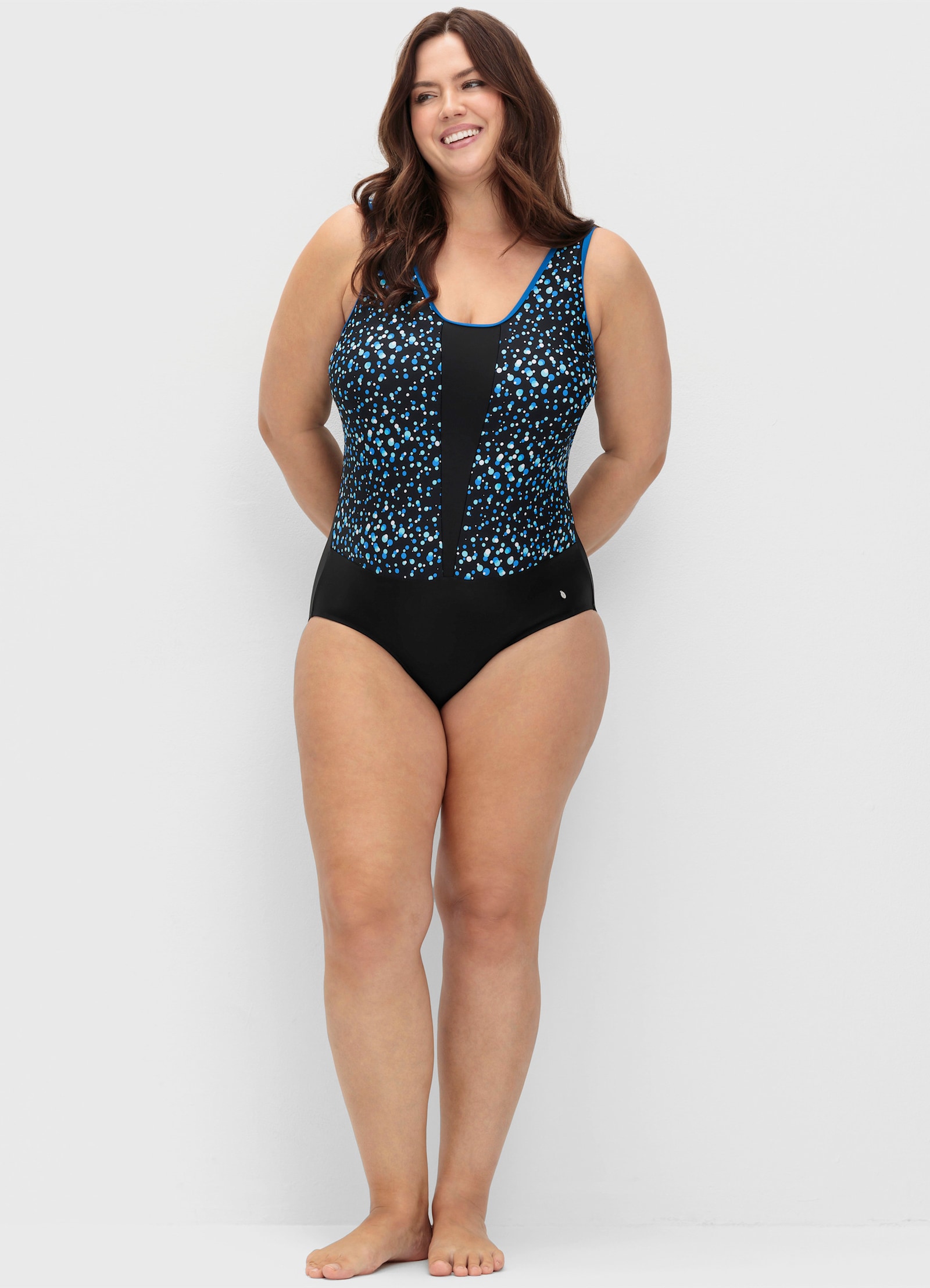 sheego Badeanzug mit Rückenausschnitt - schwarz-bedruckt