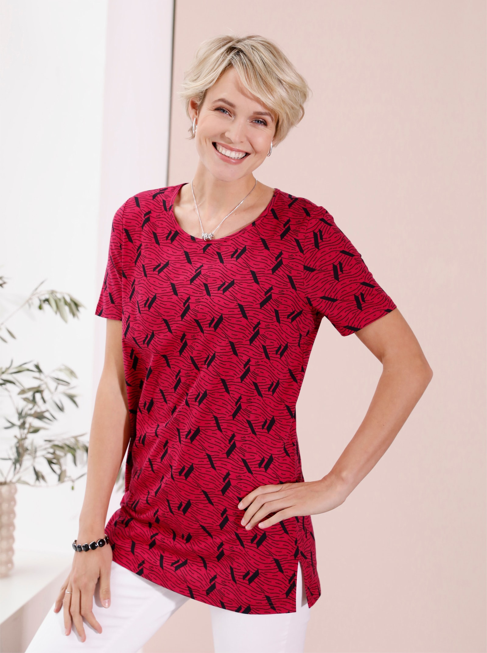 Longshirt mit Allover-Muster - erdbeere-bedruckt