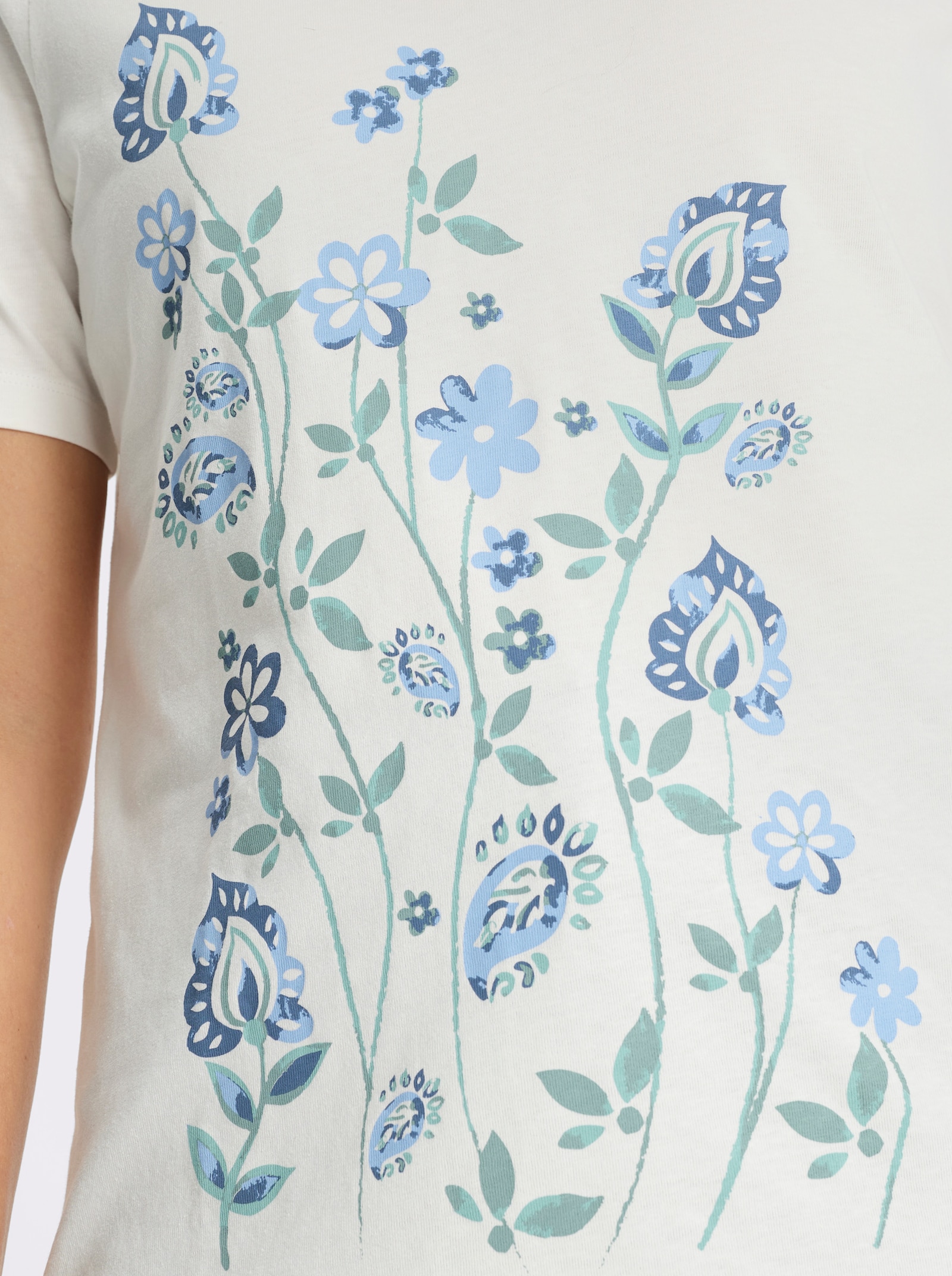 Kurzarmshirt mit Blumenmotiv - ecru-himmelblau-bedruckt