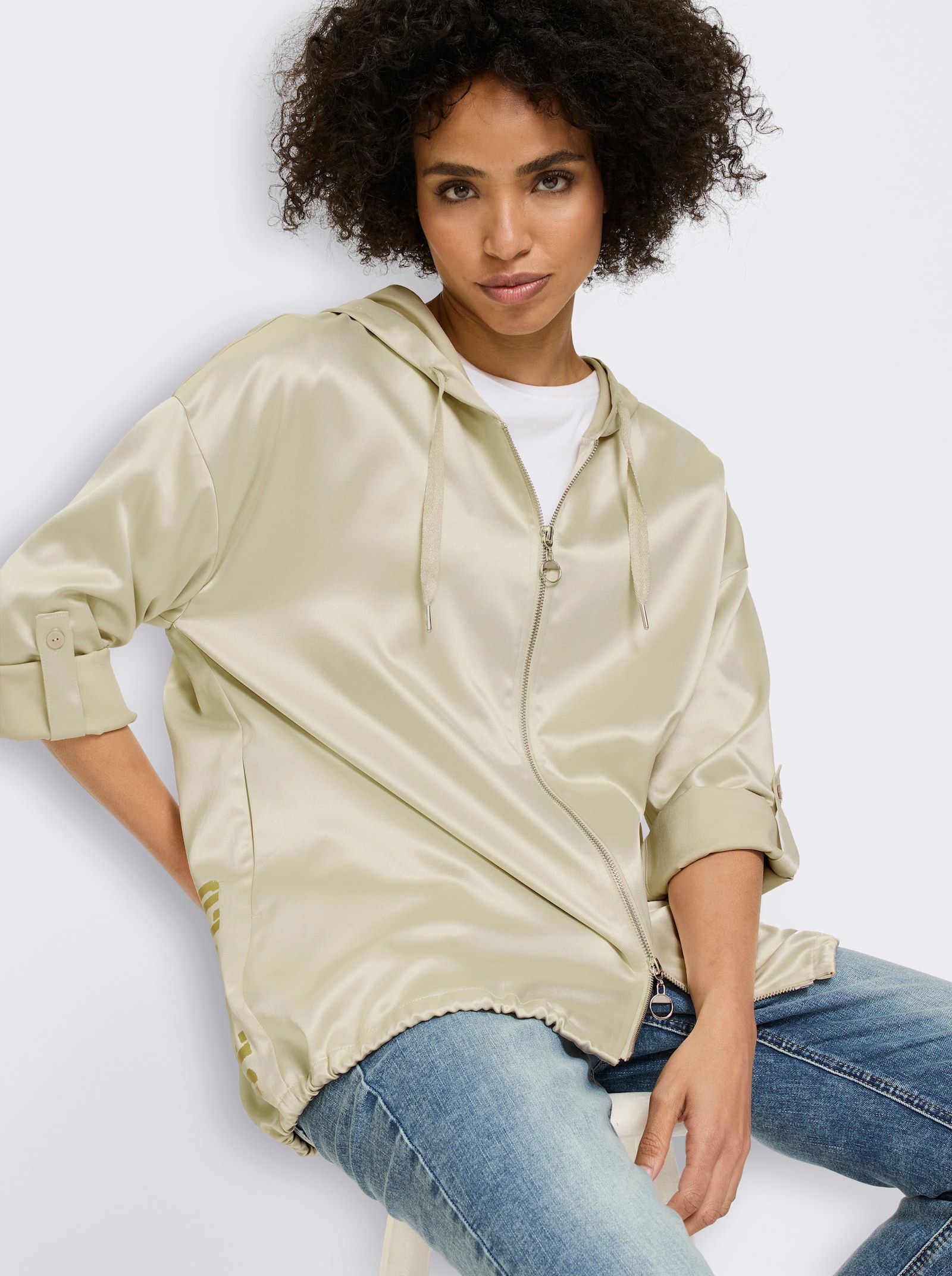 heine Blusenblazer mit Print und Lettering - sand