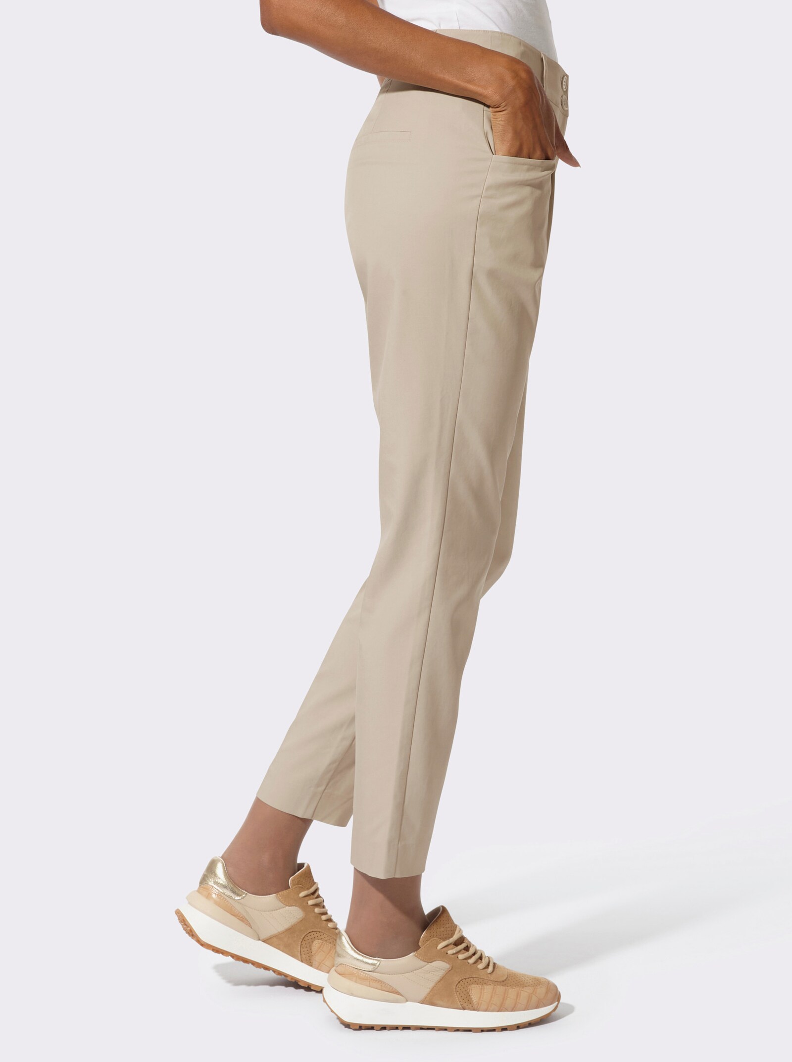 Hose in schimmernder Qualität - sand