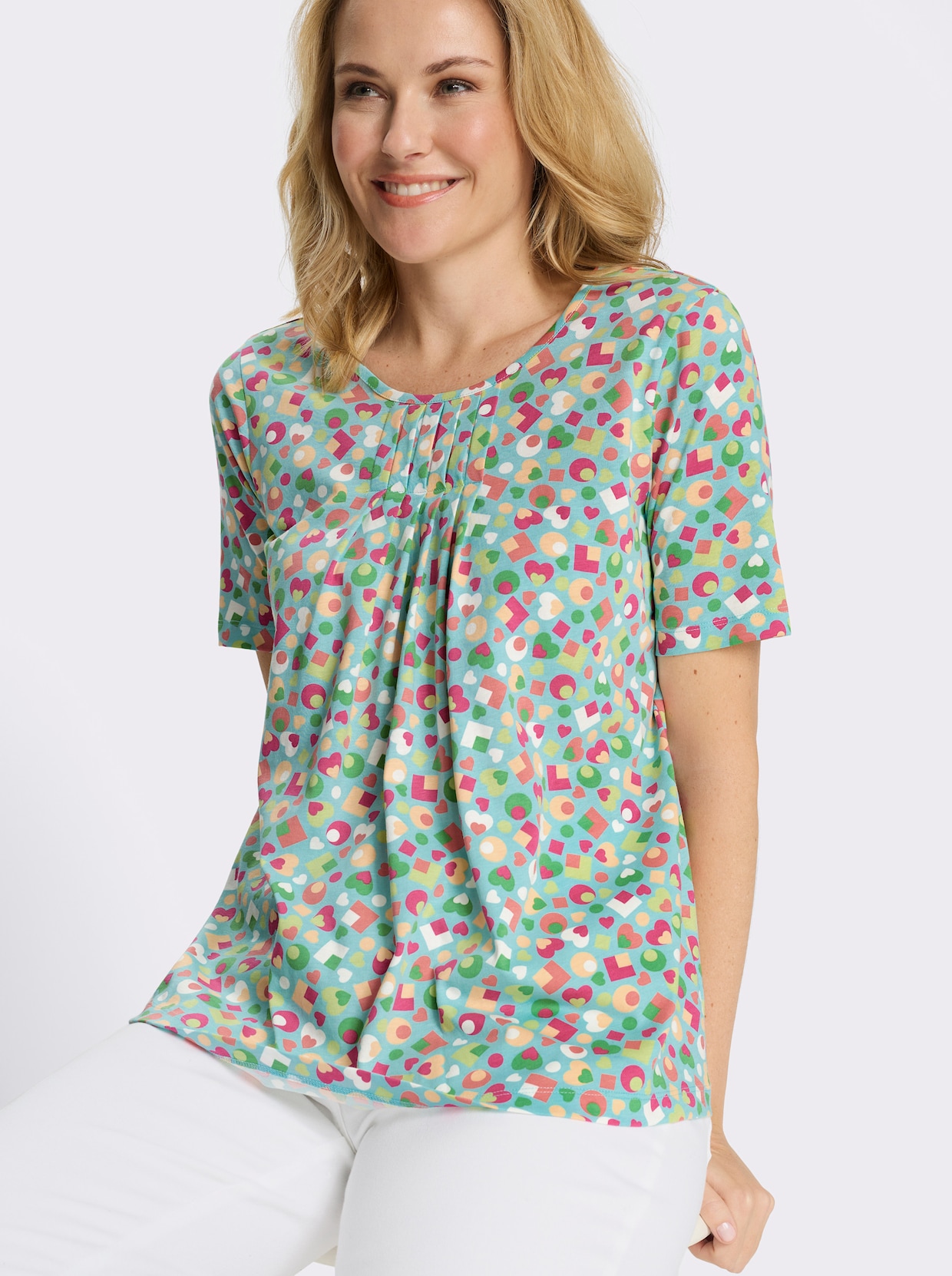 Kurzarmshirt im bunten Allover-Print - aquamarin-apfel-bedruckt