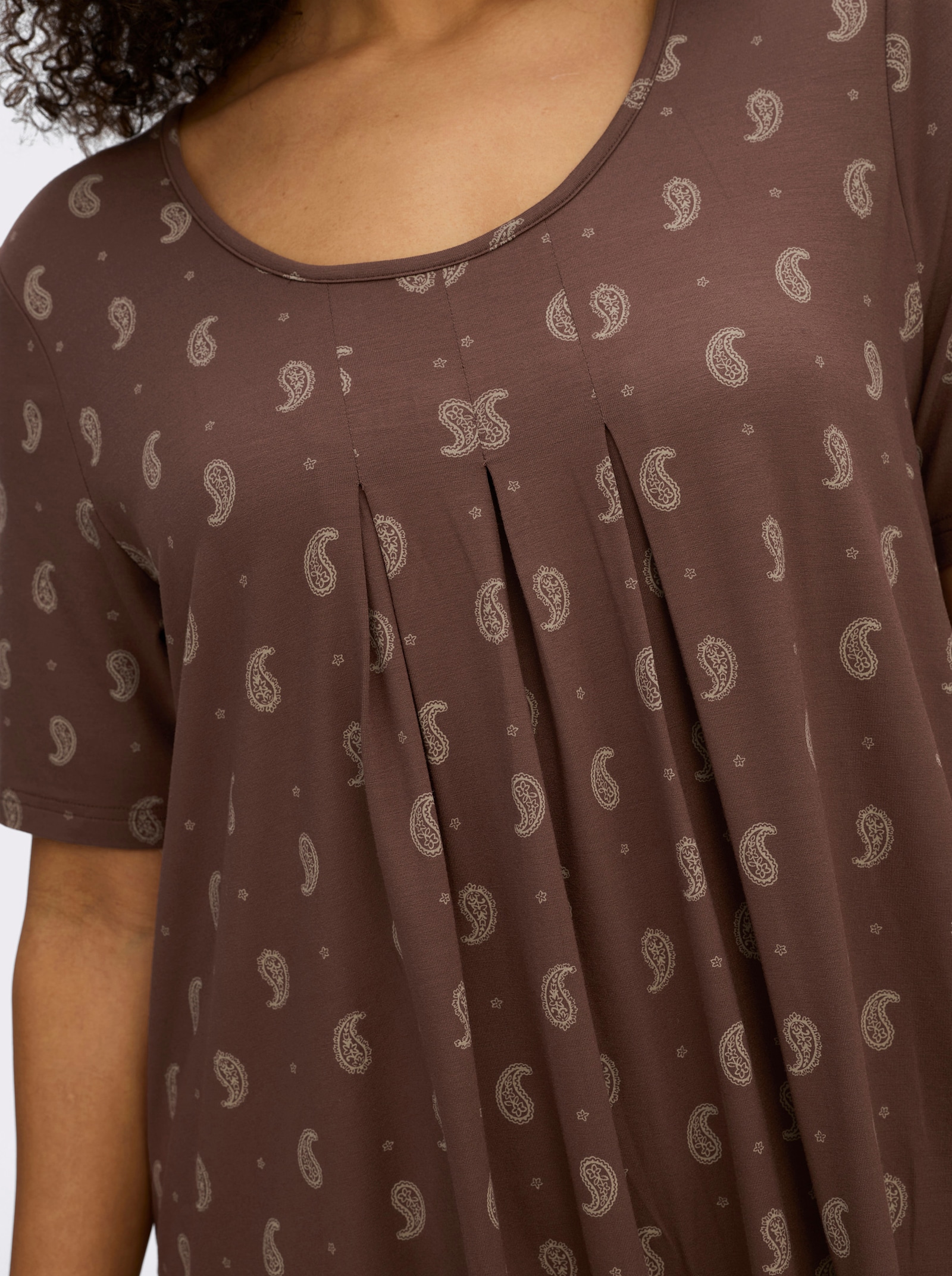 sheego Rundhalsshirt mit Paisleyprint - schoko-sesam-bedruckt