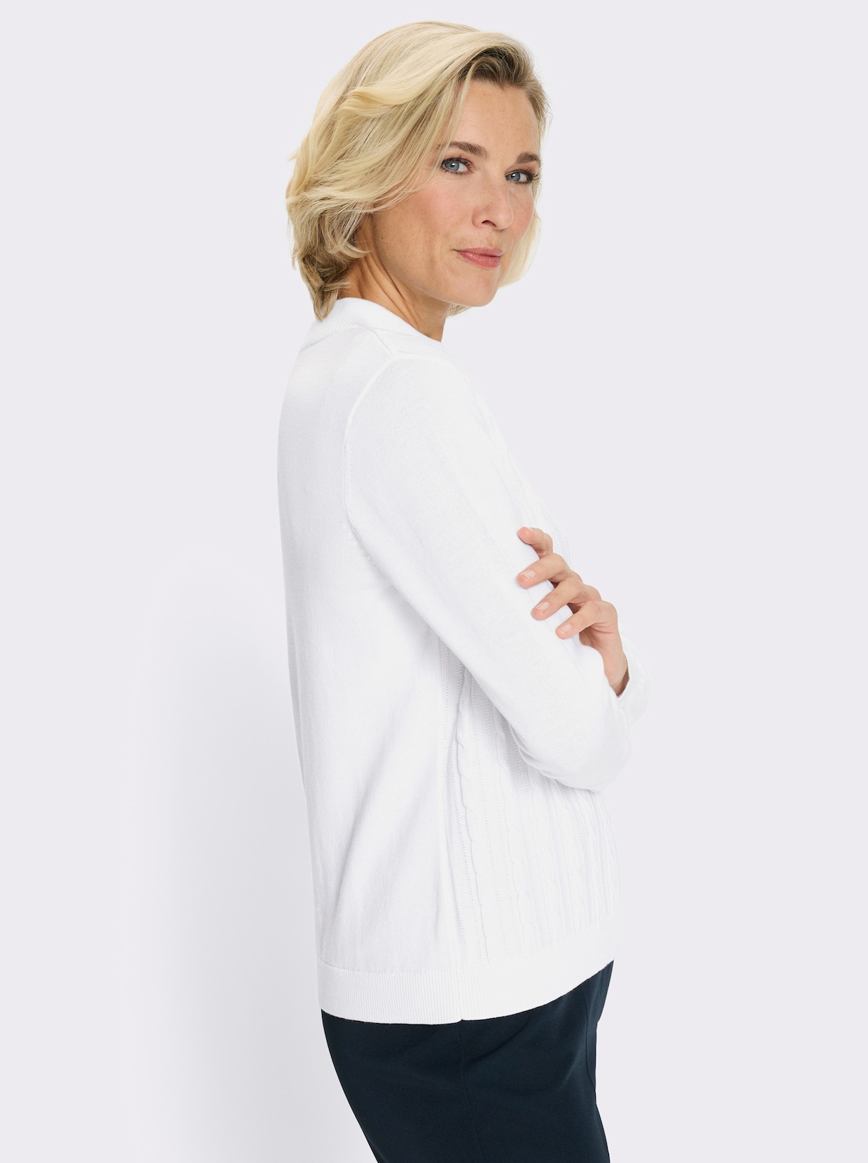 Stehkragenpullover mit Zopfmuster - ecru