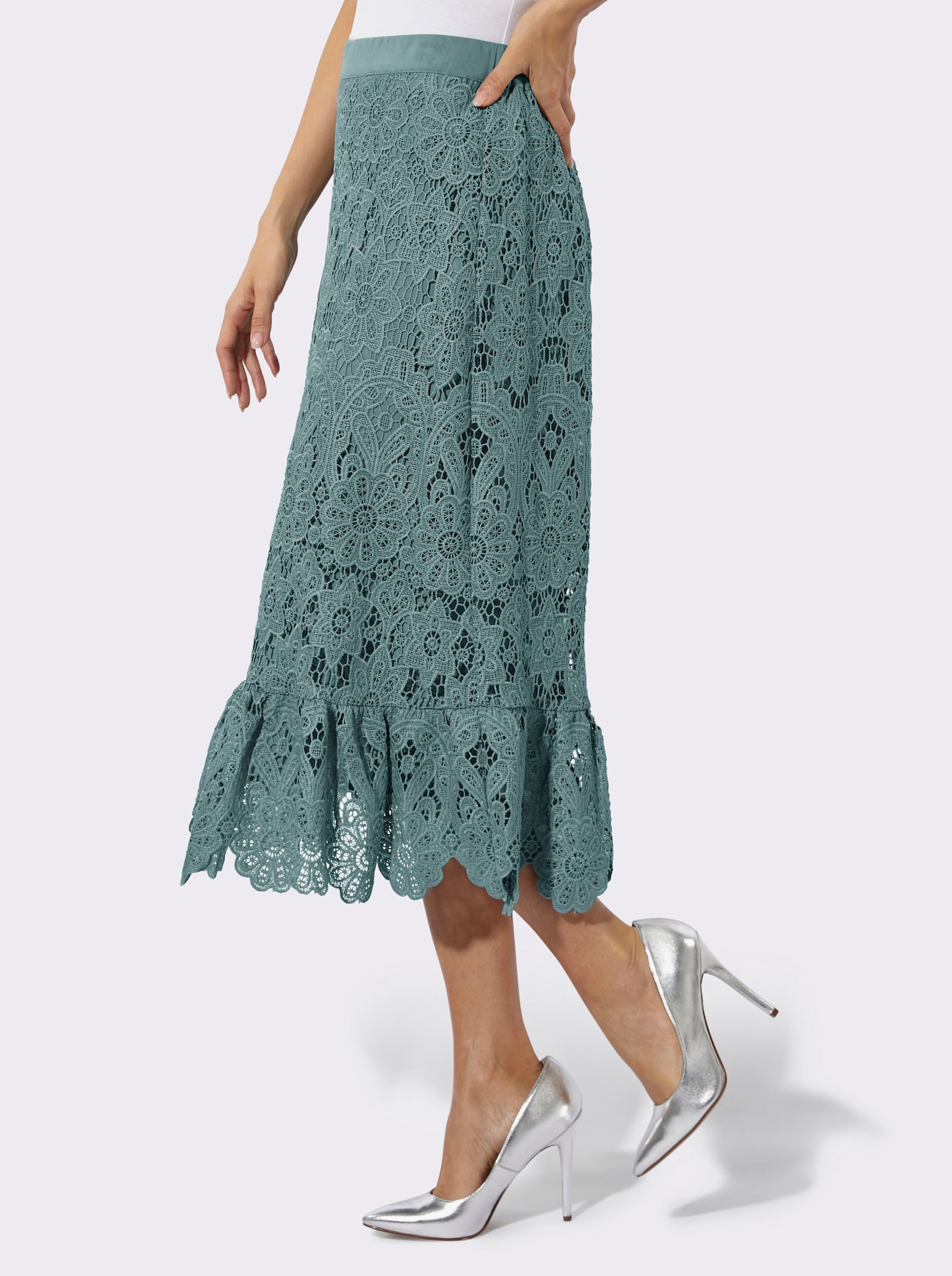 Spitzenrock mit Volants - jade