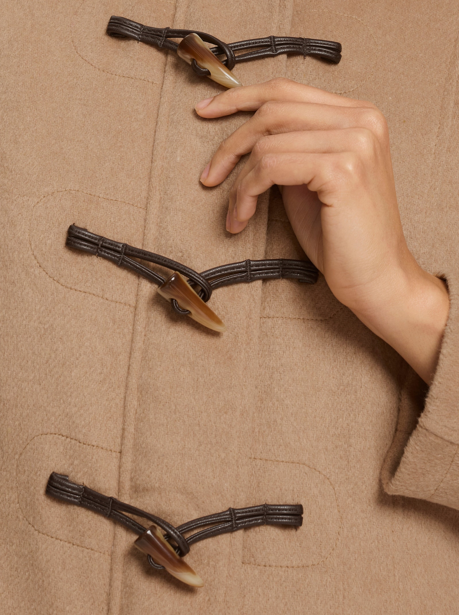 Longjacke mit Knebelknöpfen - camel