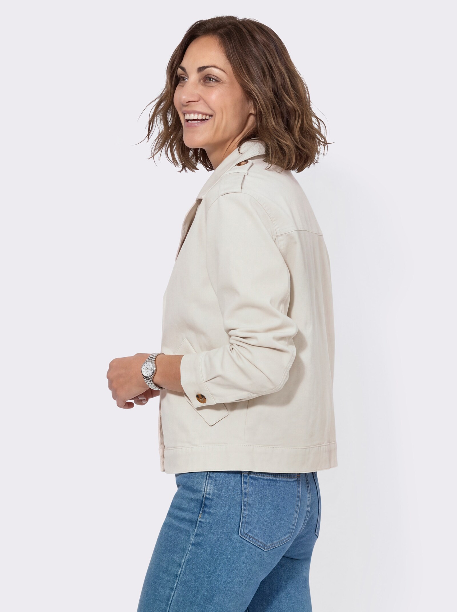 Jeansjacke mit Pattentaschen - ecru