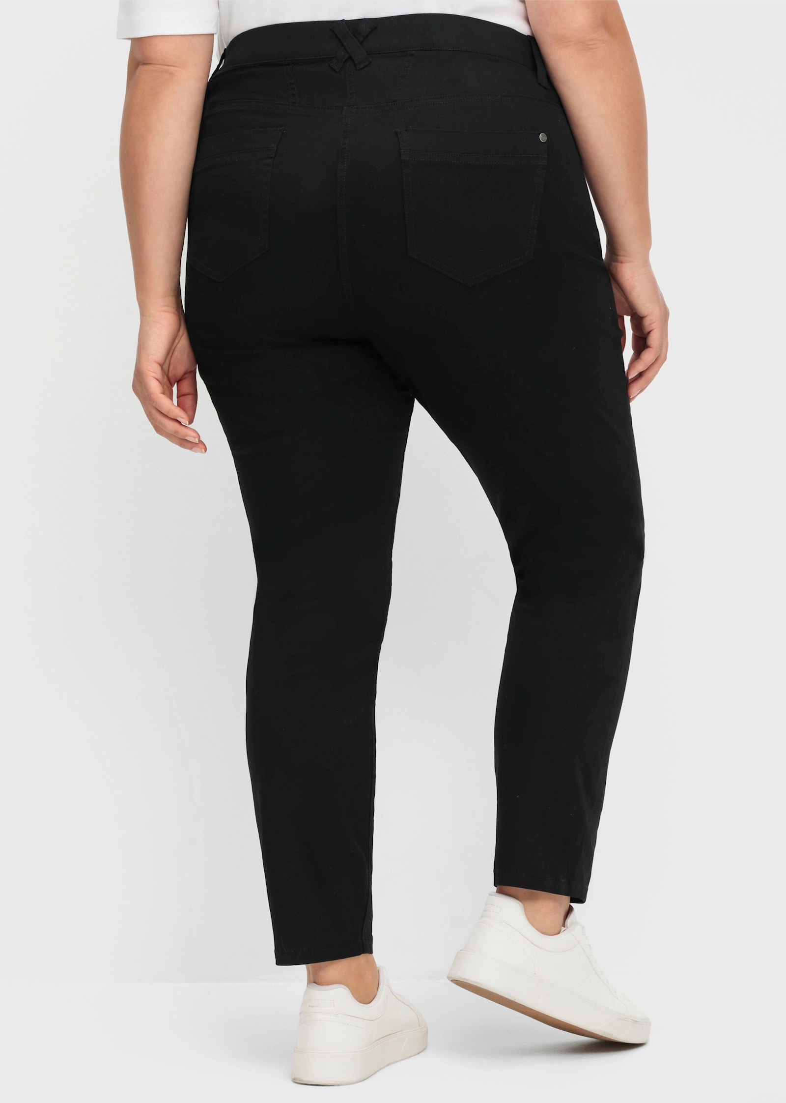 sheego Pantalon extensible avec ceinture élastique - noir