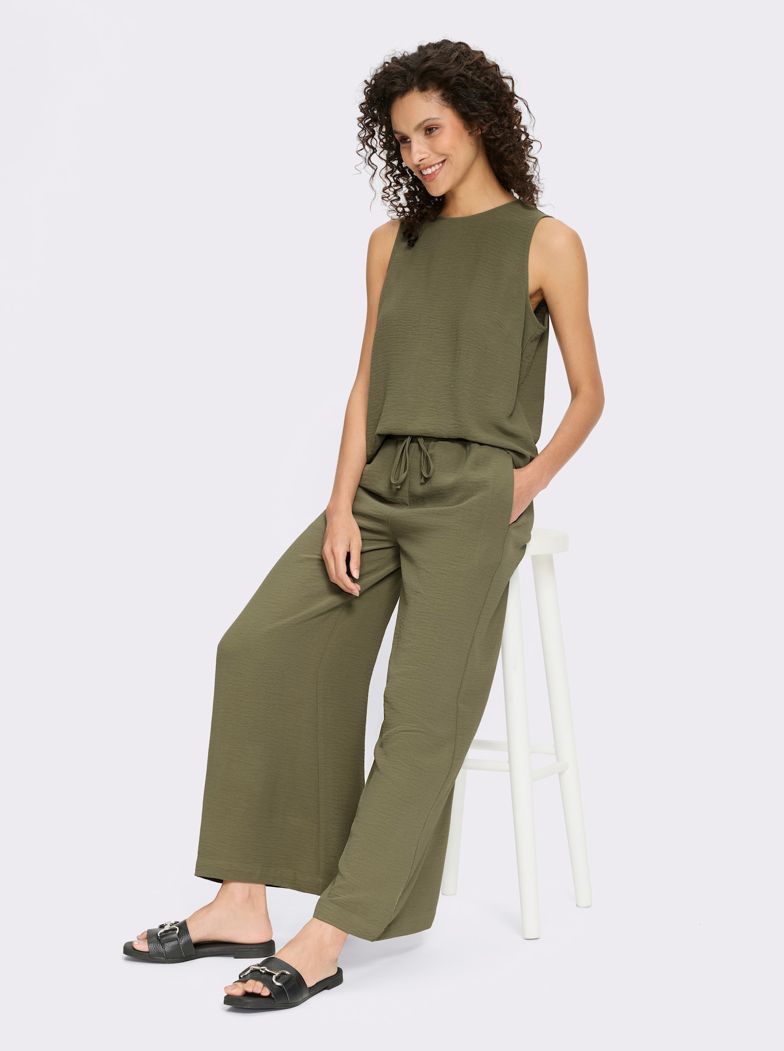 heine Blusentop und Hose in ausgestellter Form - khaki