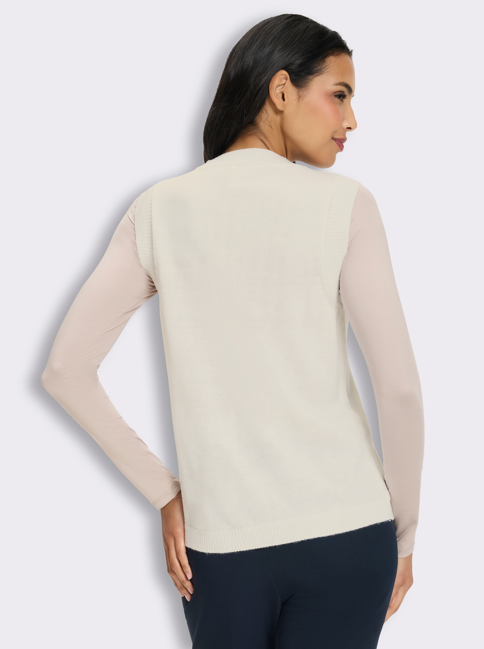 Strickweste mit abgerundetem Saum - ecru