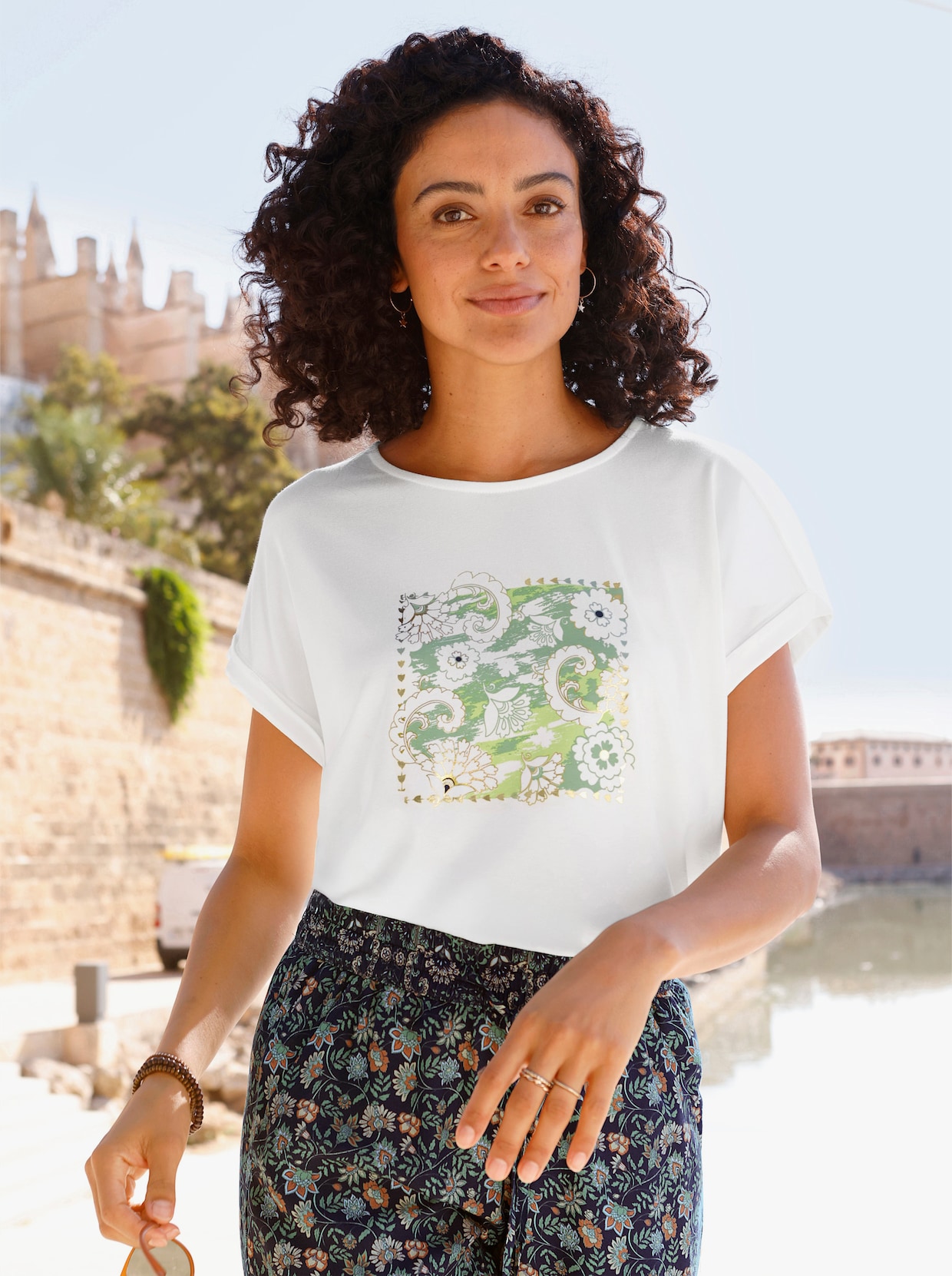 Rundhalsshirt - ecru-eucalyptus-bedruckt