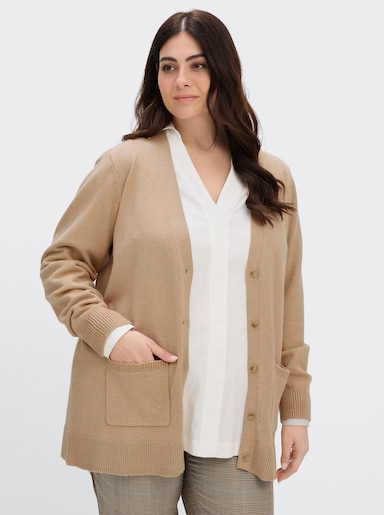 sheego Cardigan mit Ziersteinchen - camel-champagner