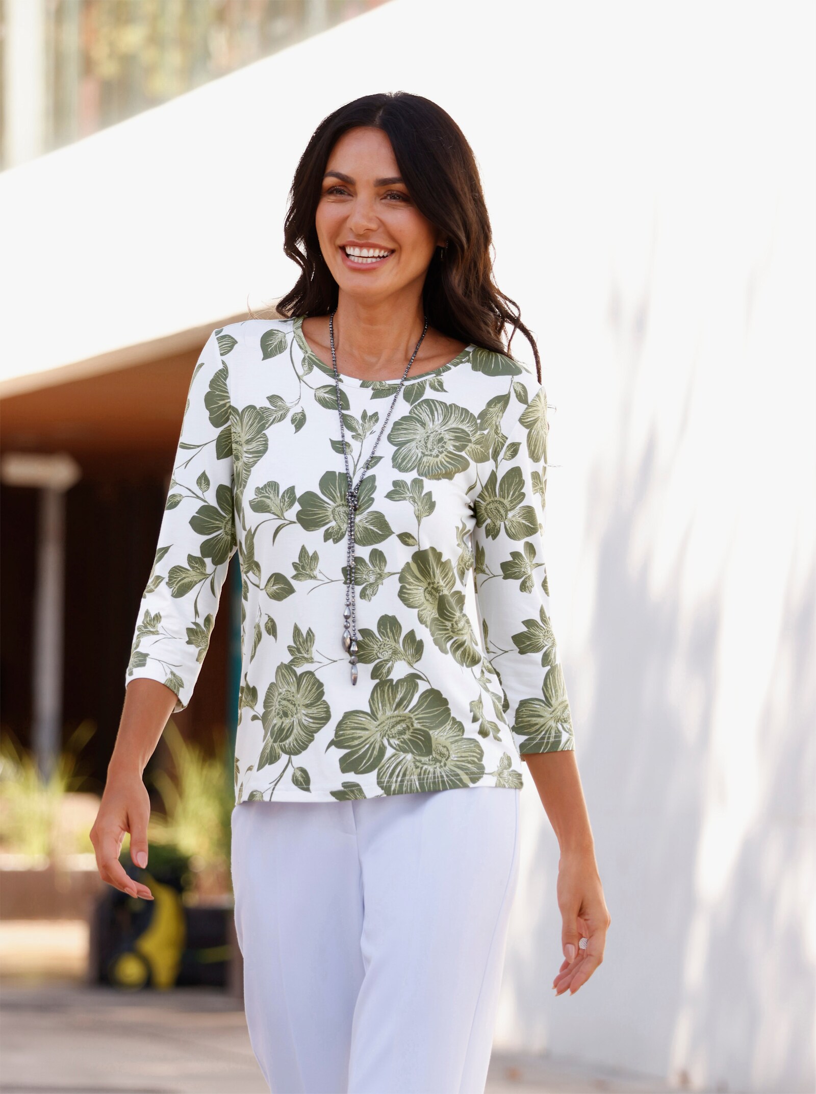 Print-Shirt im Blütendessin - weiß-khaki-bedruckt