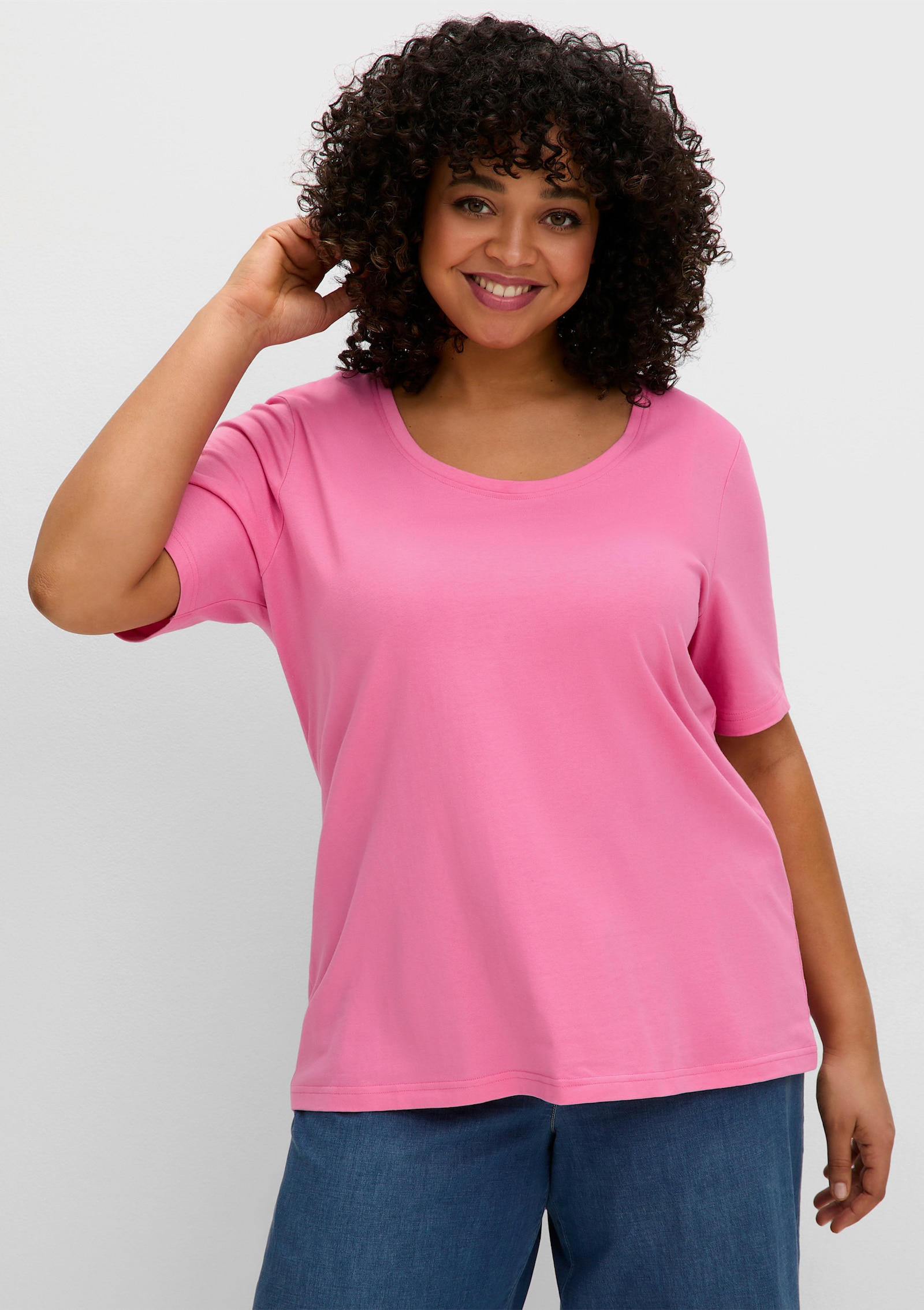 sheego Rundhalsshirt leicht tailliert, aus Jersey - blumiges pink