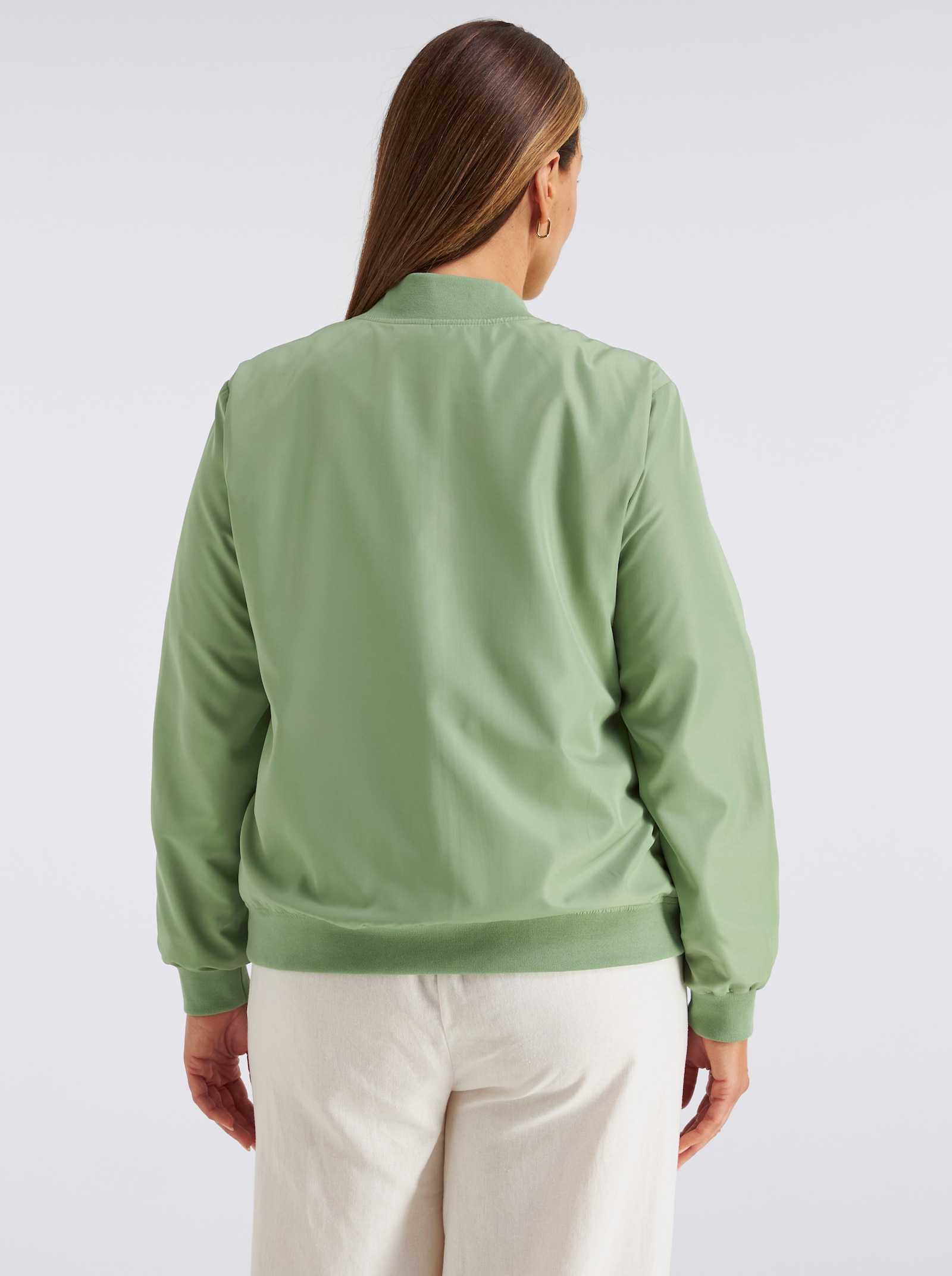 sheego Blouson met subtiele glans - eucalyptus