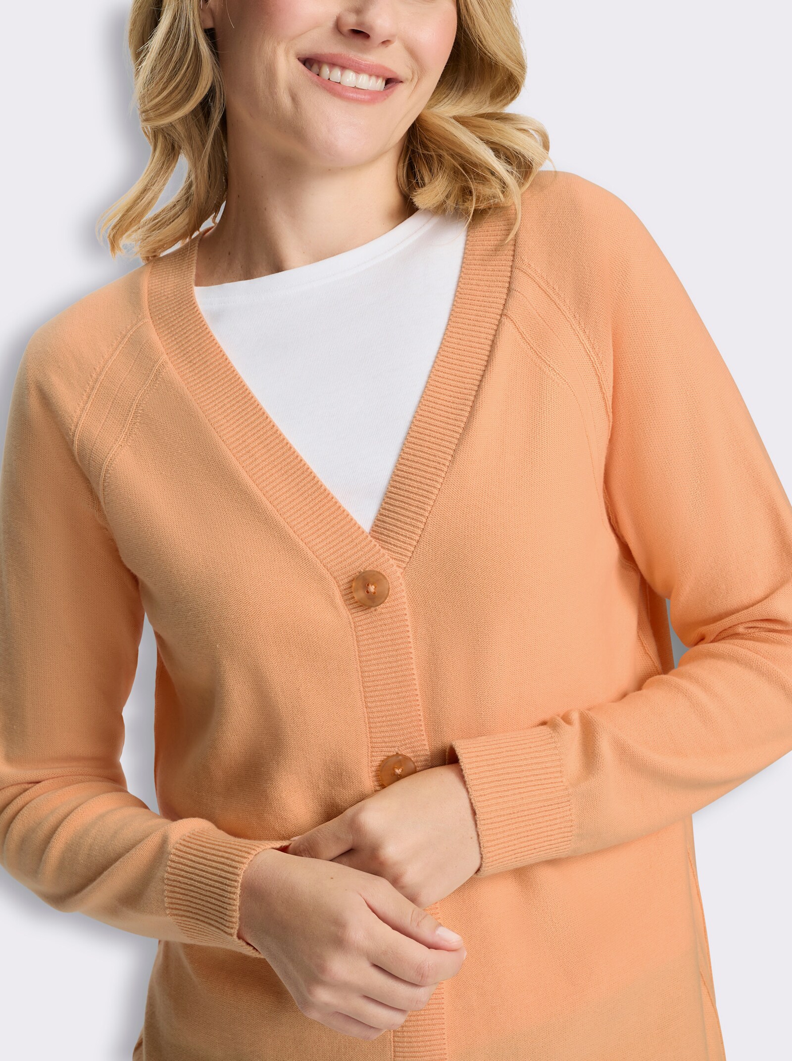 Strickjacke mit Raglan-Ärmeln - apricot